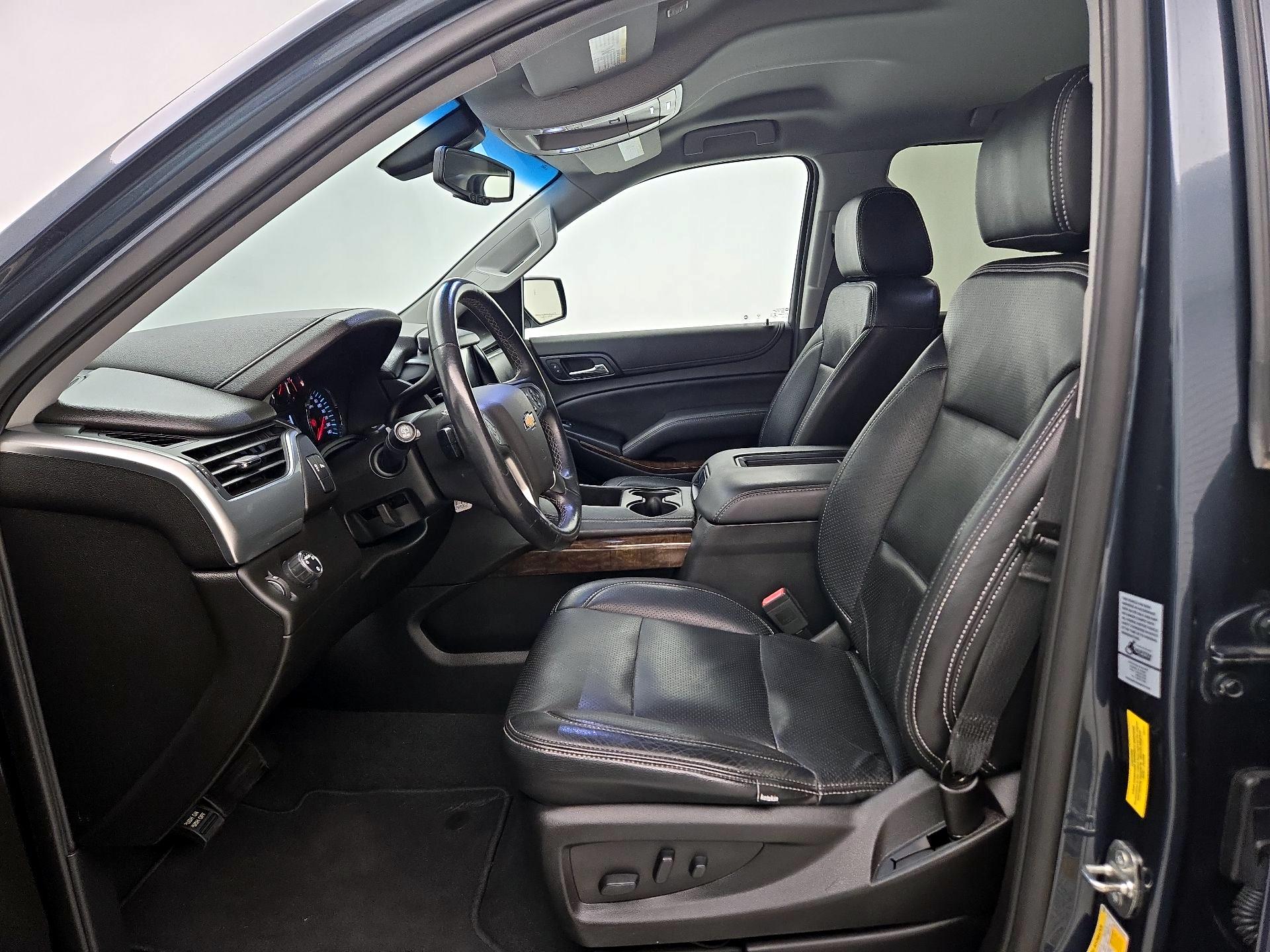 Thumbnail: 2019 Chevrolet Tahoe - 11