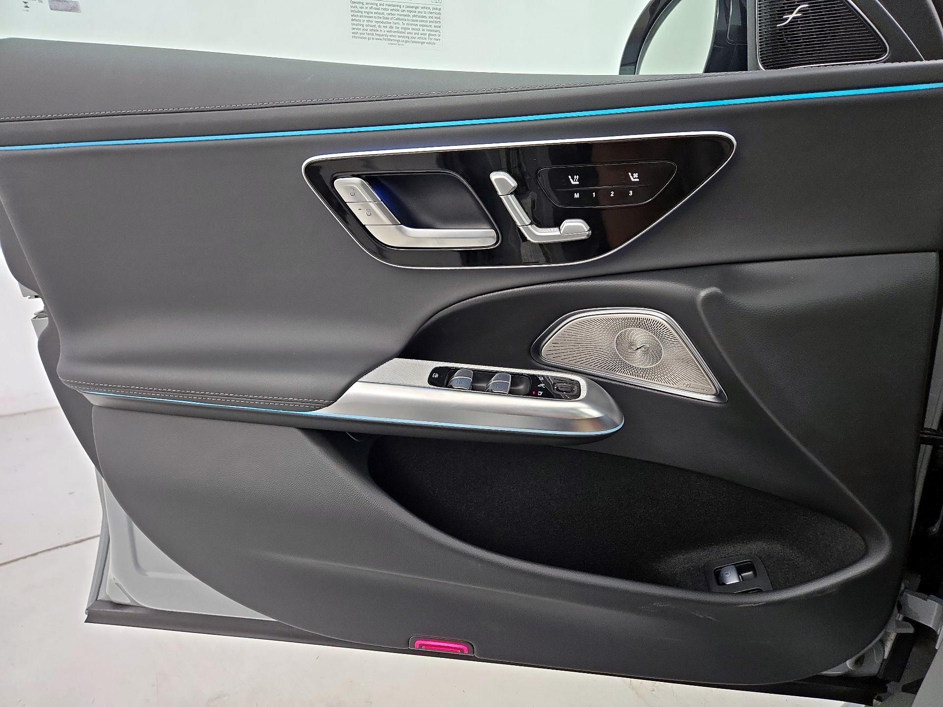 Thumbnail: 2025 Mercedes-Benz E-Class - 12