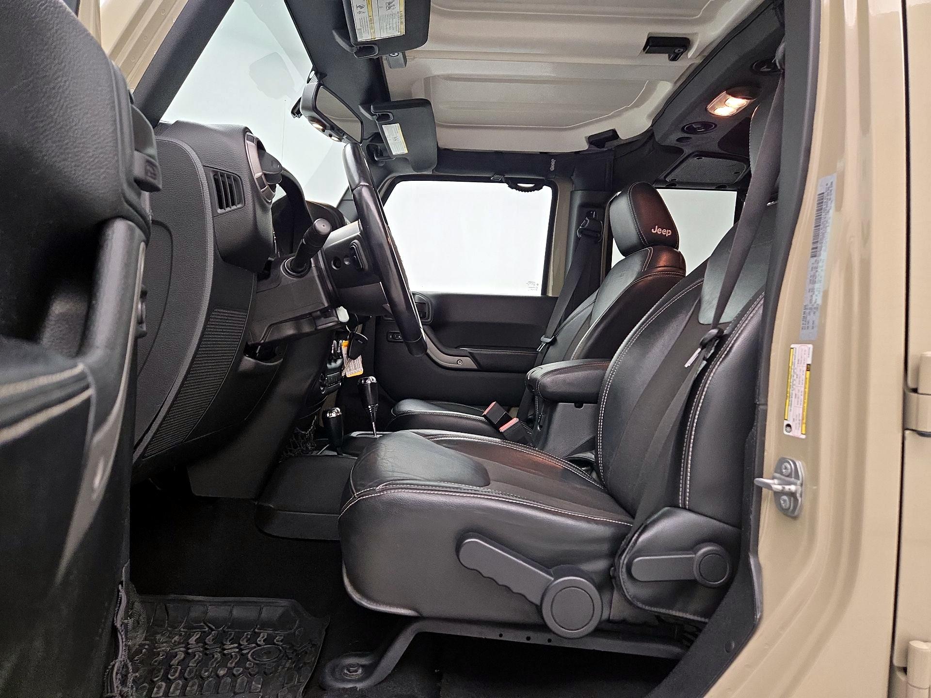 Thumbnail: 2018 Jeep Wrangler - 11