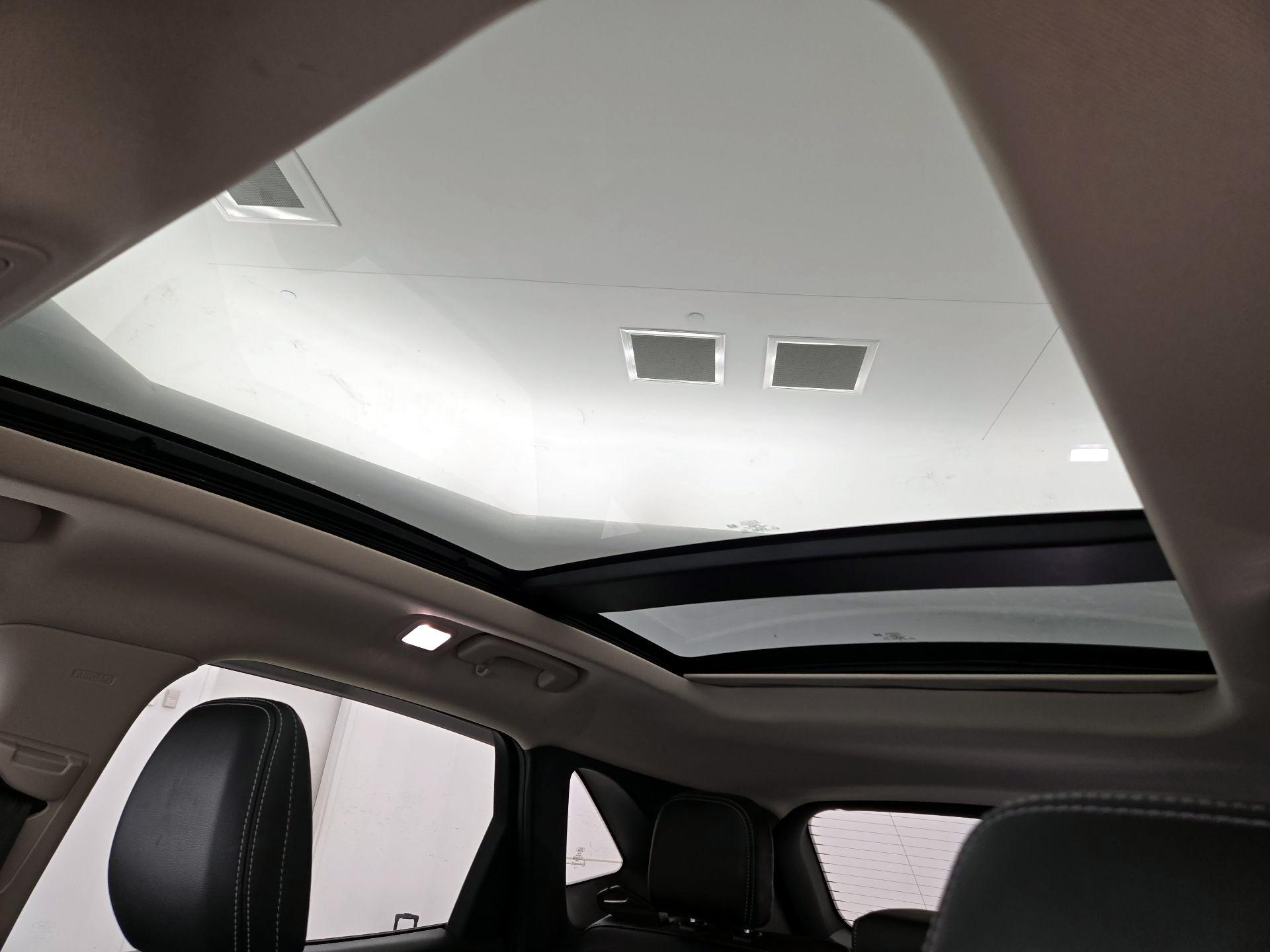 Thumbnail: 2020 Ford Escape - 20