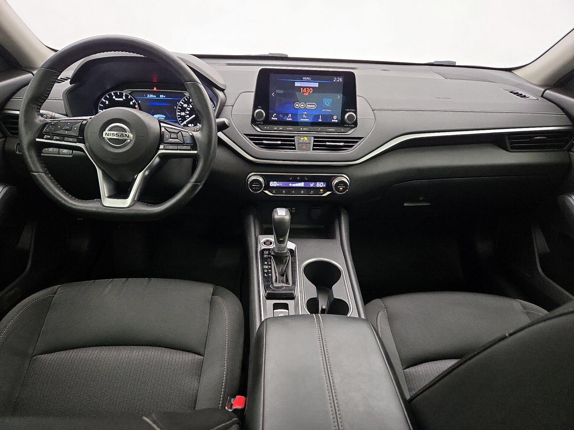 Thumbnail: 2019 Nissan Altima - 9