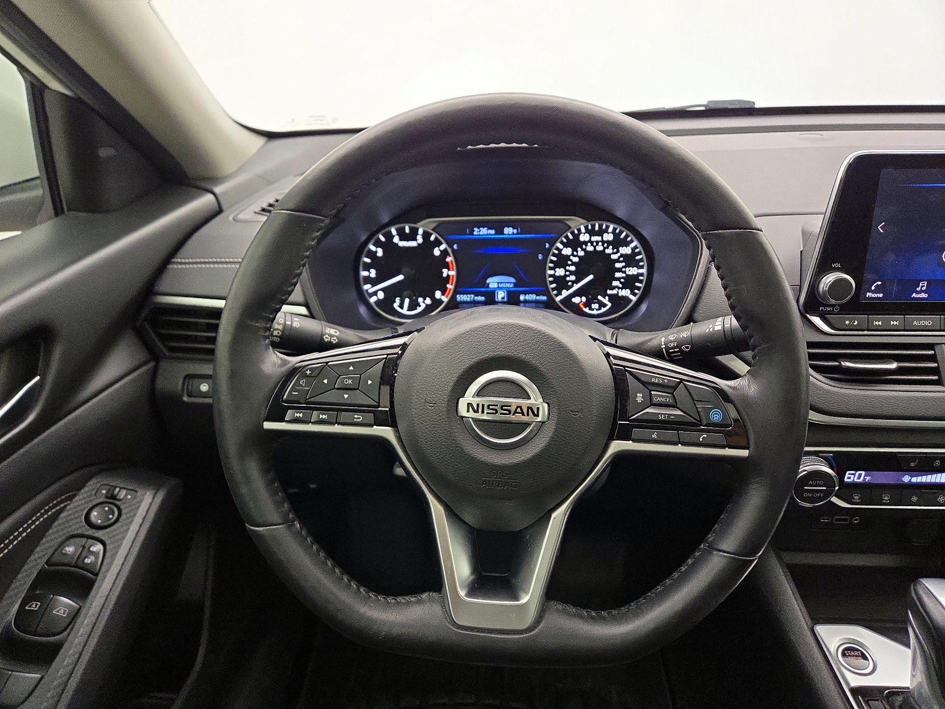 Thumbnail: 2019 Nissan Altima - 10