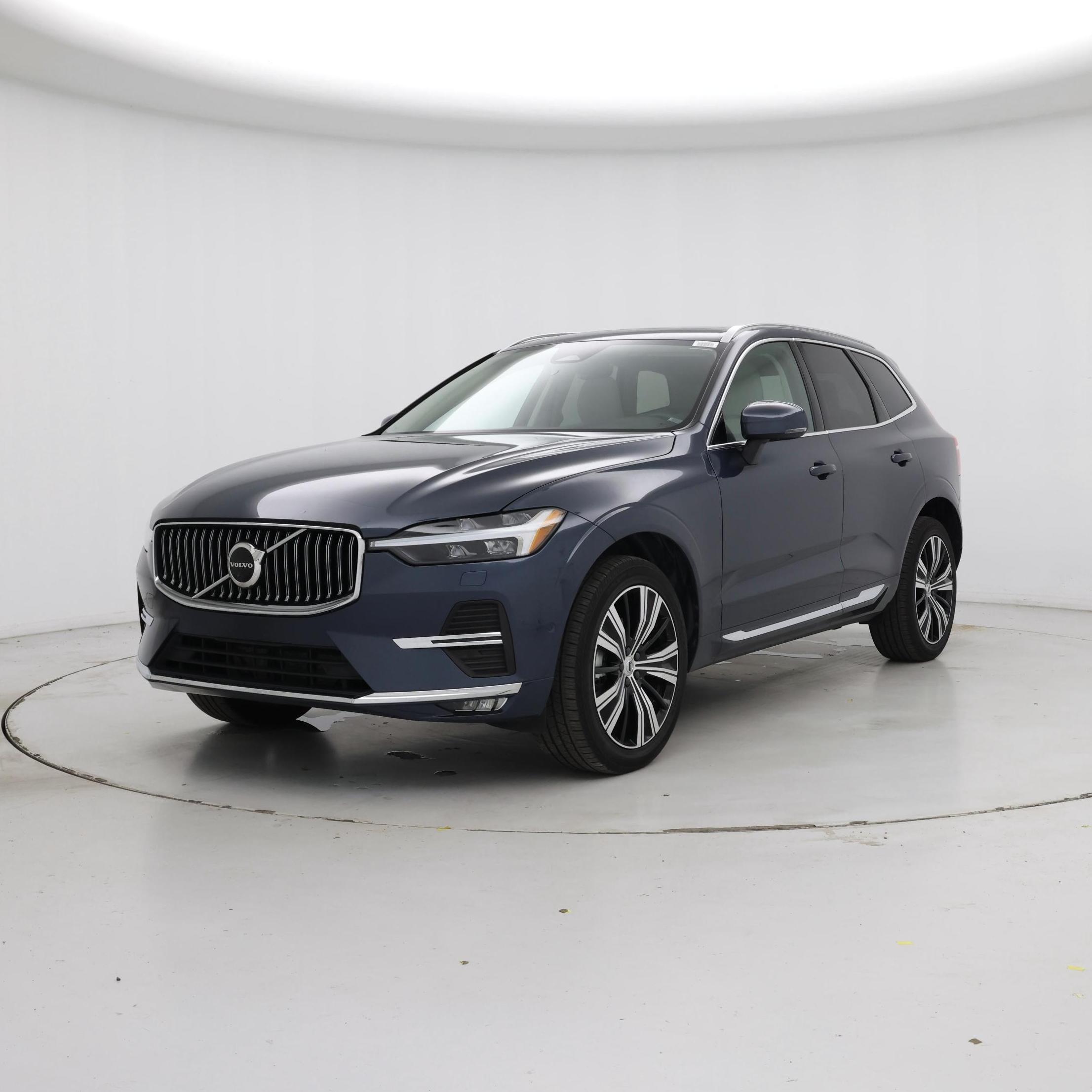 Thumbnail: 2023 Volvo XC60 - 4