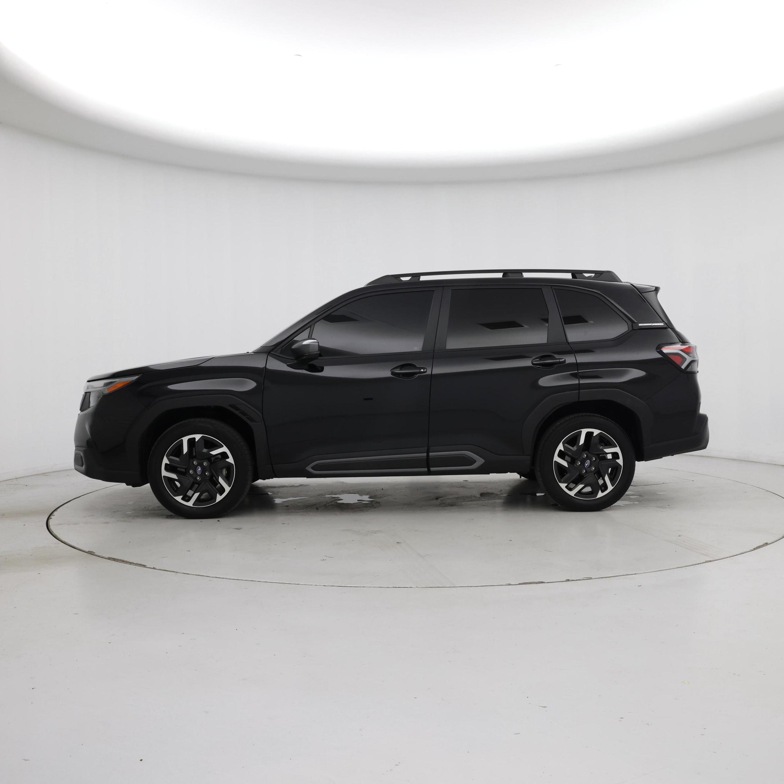 Thumbnail: 2025 Subaru Forester - 3