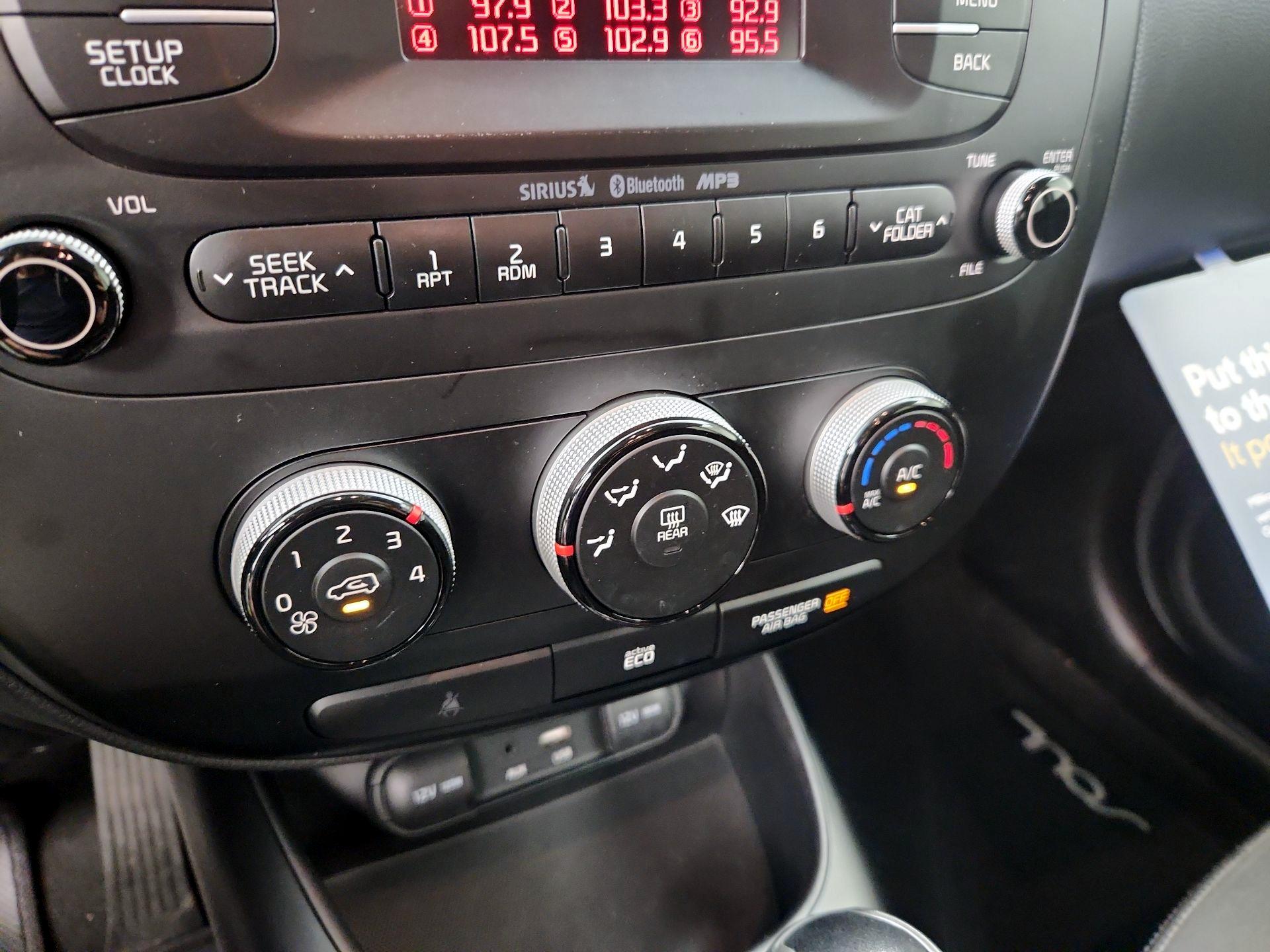 Thumbnail: 2016 Kia Soul - 15