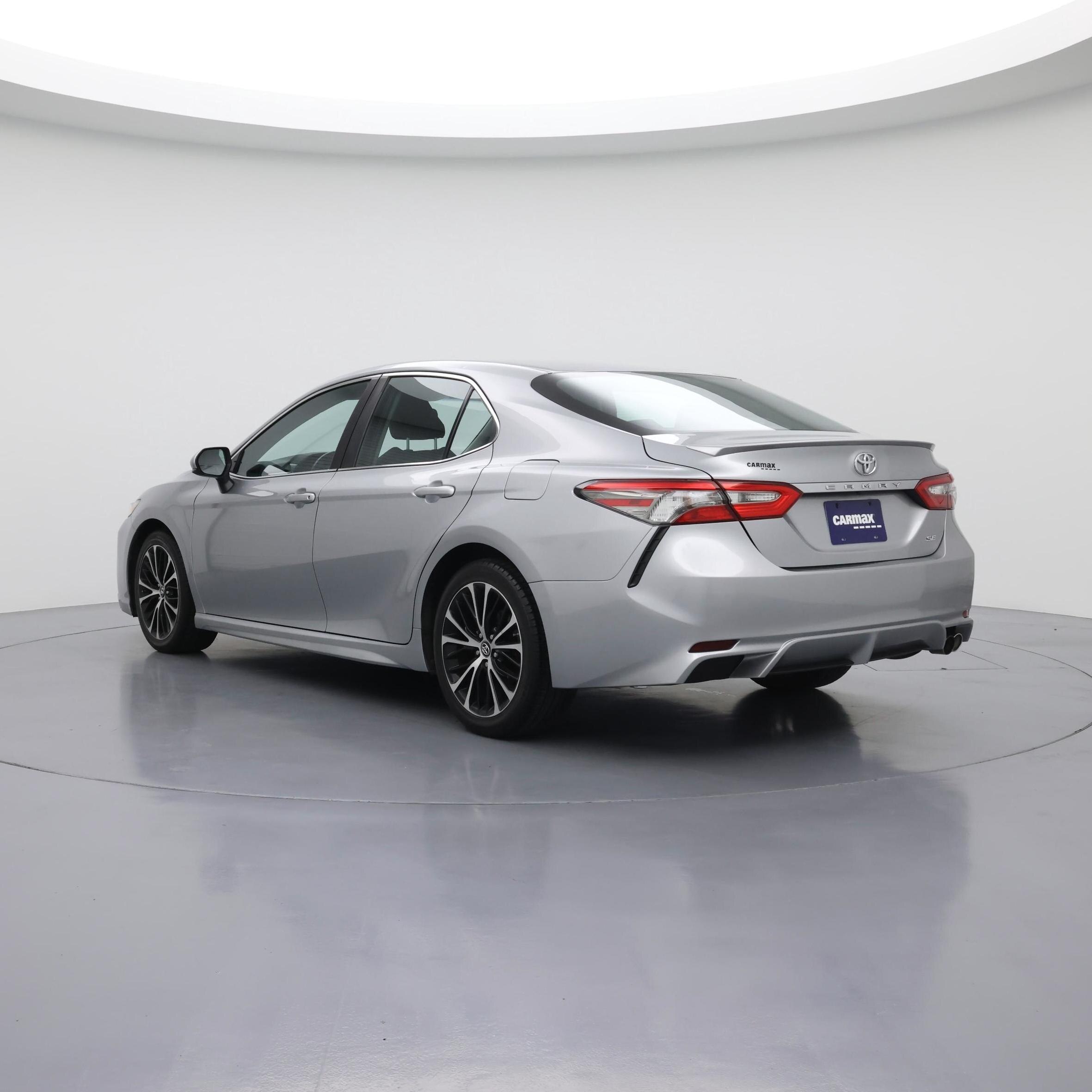 Thumbnail: 2018 Toyota Camry - 2