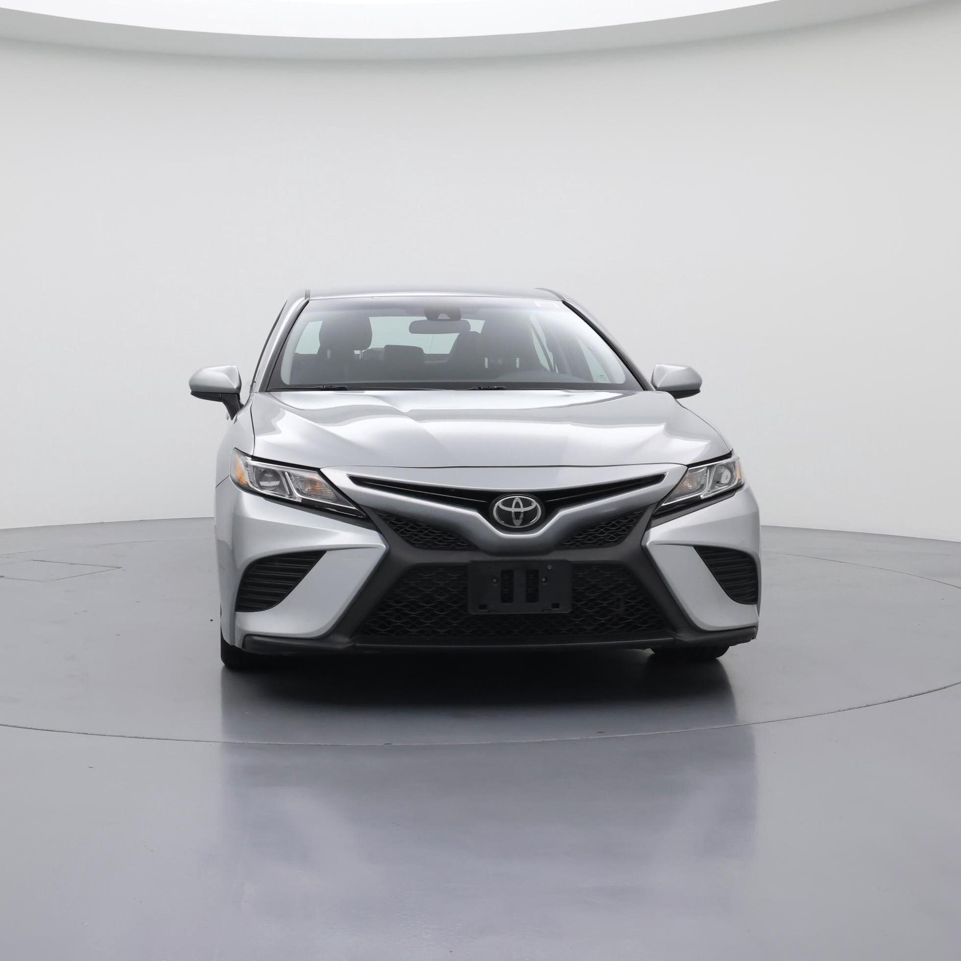 Thumbnail: 2018 Toyota Camry - 5