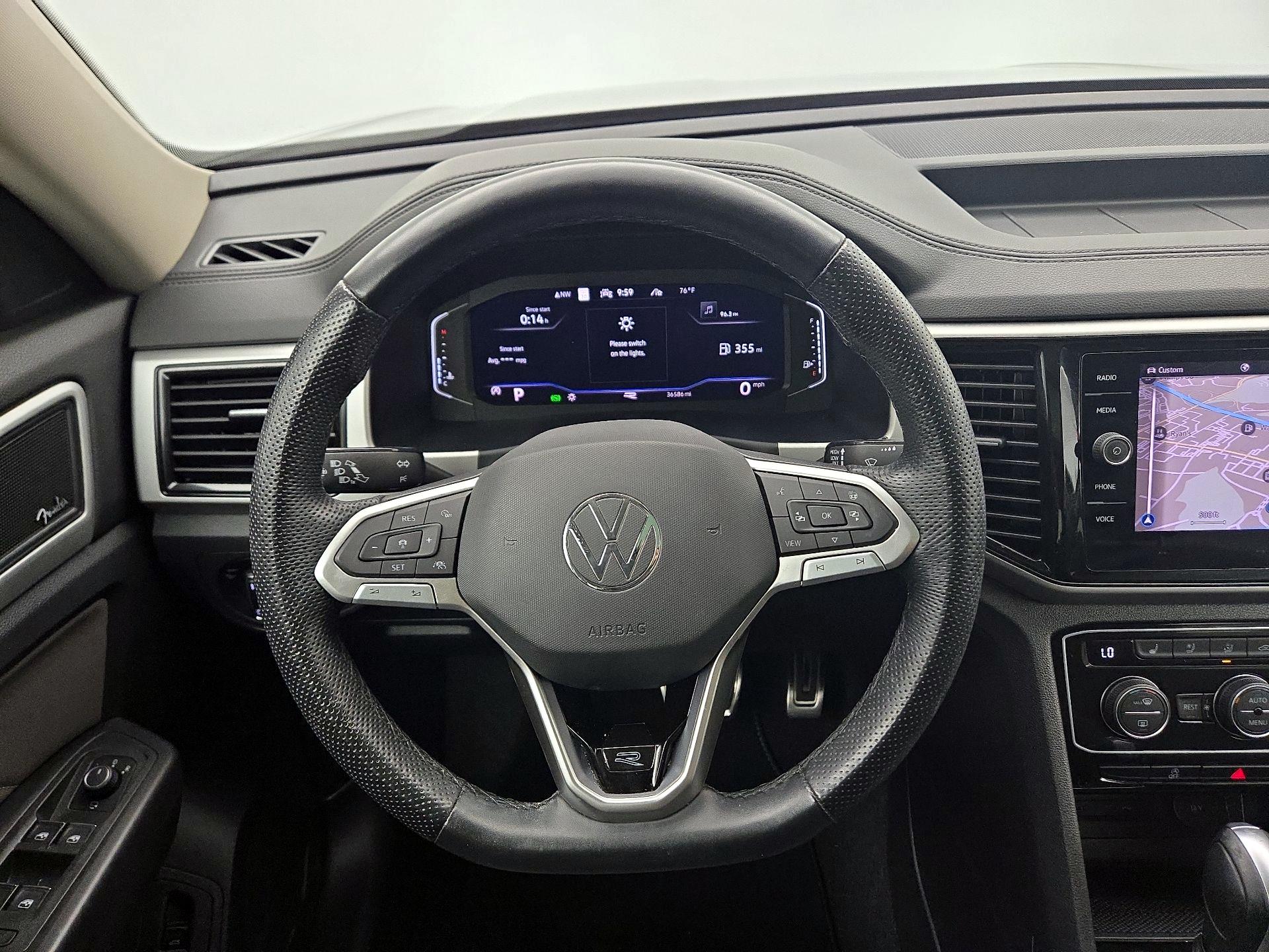 Thumbnail: 2023 Volkswagen Atlas - 10