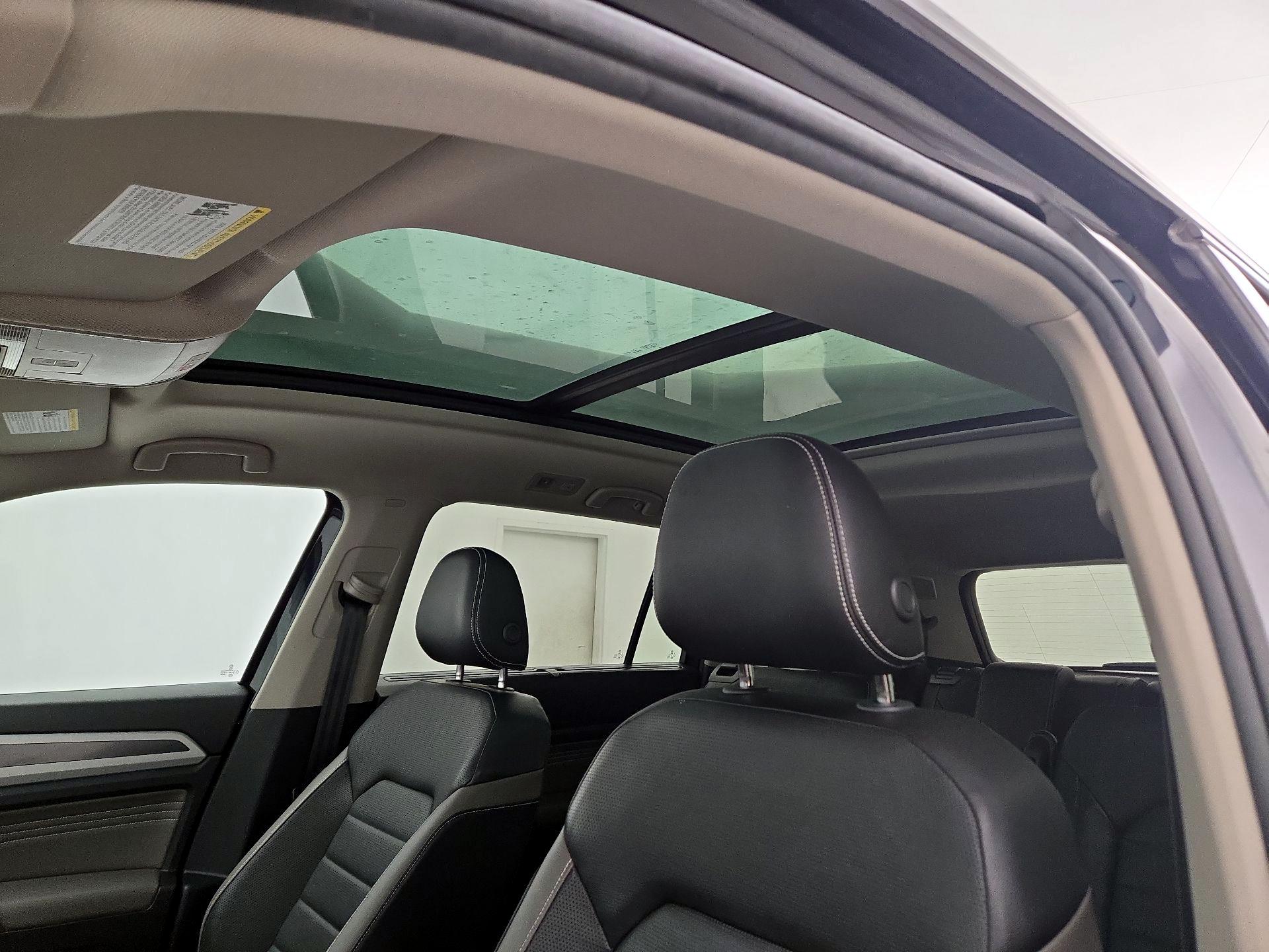 Thumbnail: 2023 Volkswagen Atlas - 20