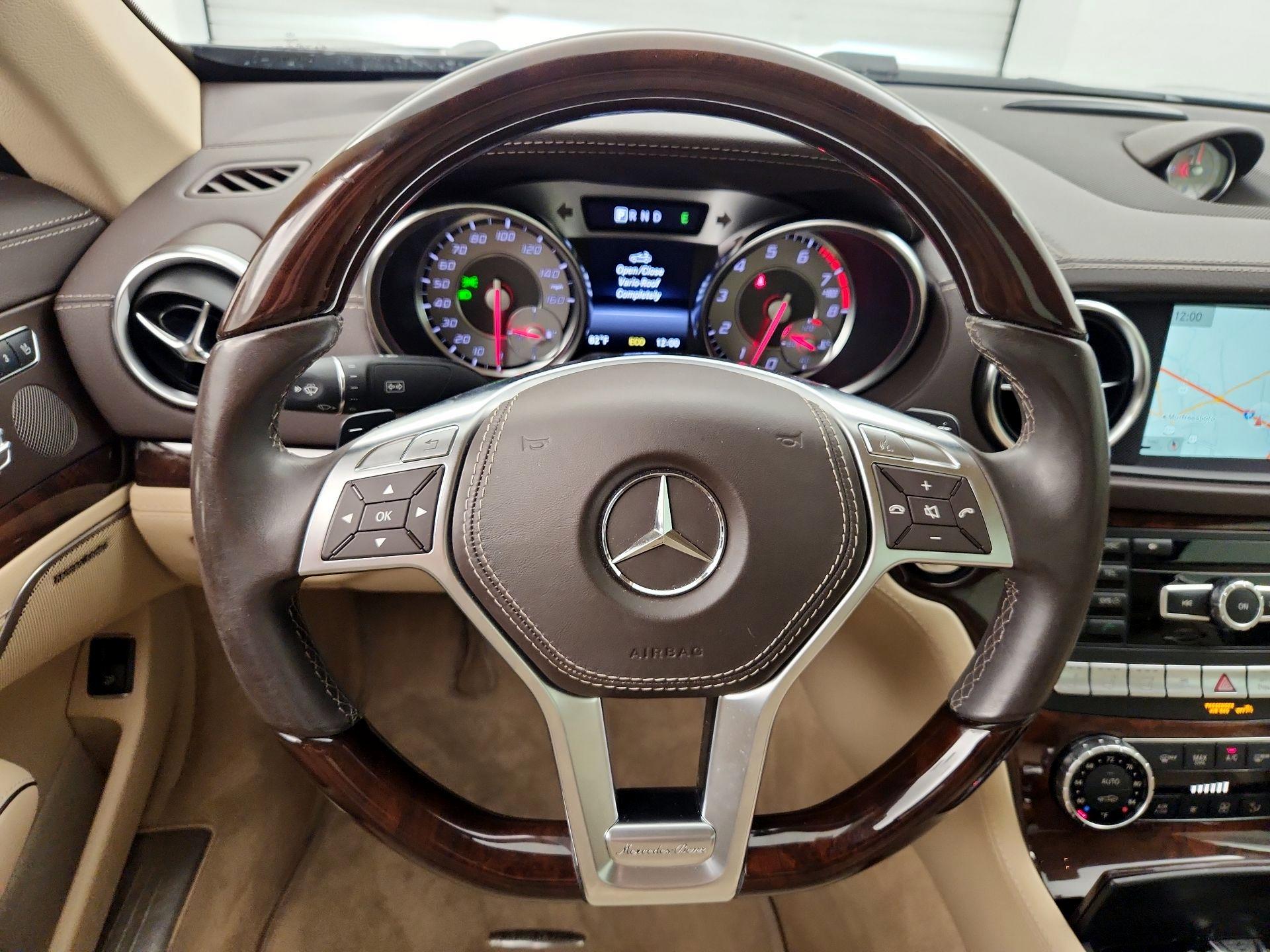 Thumbnail: 2014 Mercedes-Benz SL-Class - 10