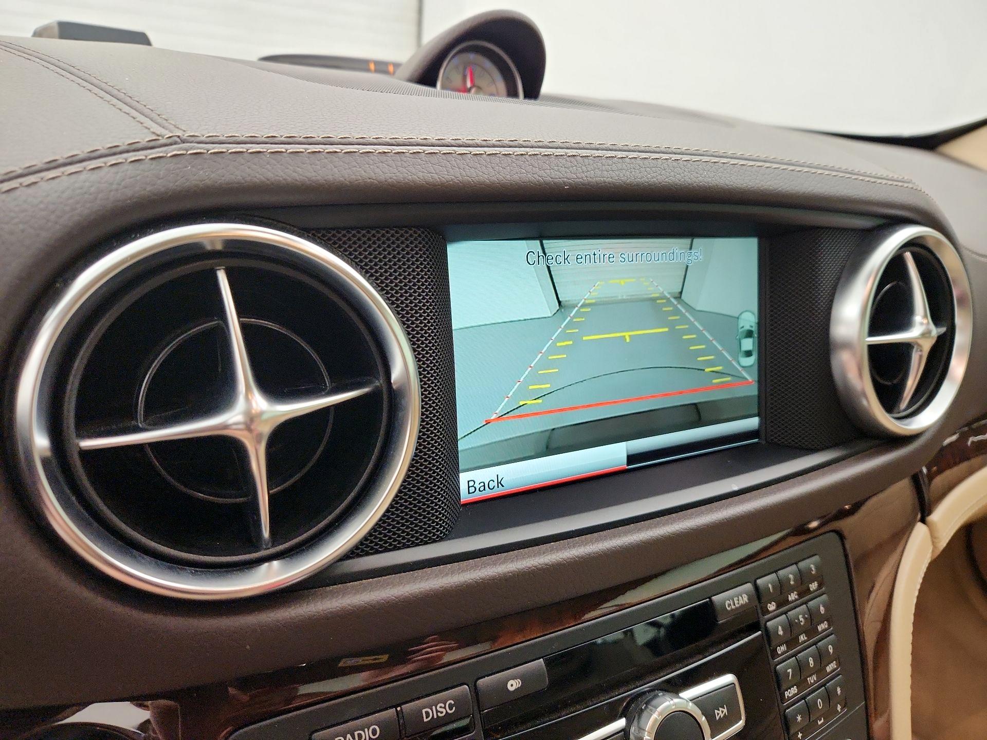 Thumbnail: 2014 Mercedes-Benz SL-Class - 15