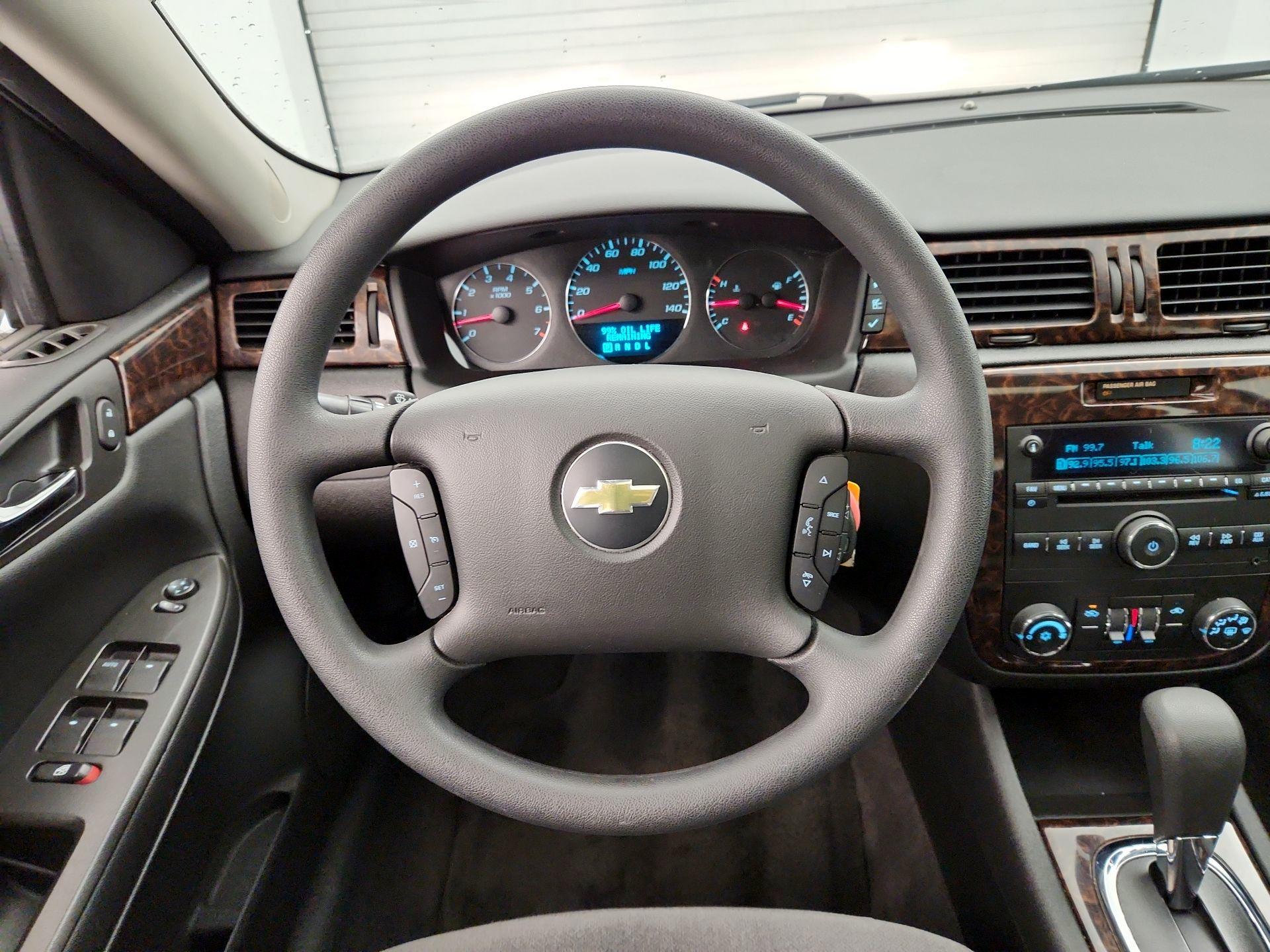 Thumbnail: 2015 Chevrolet Impala - 10