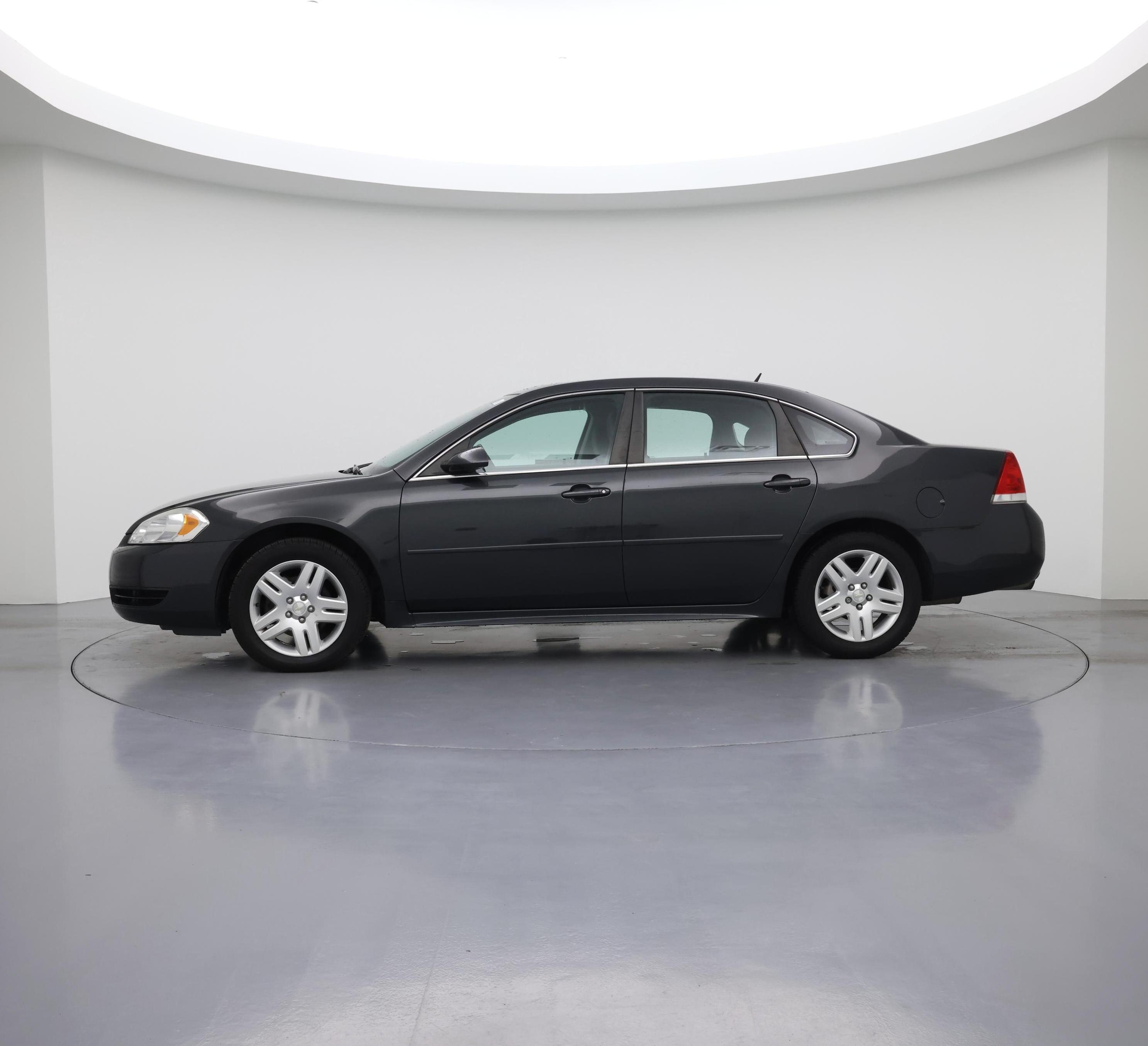 Thumbnail: 2015 Chevrolet Impala - 3