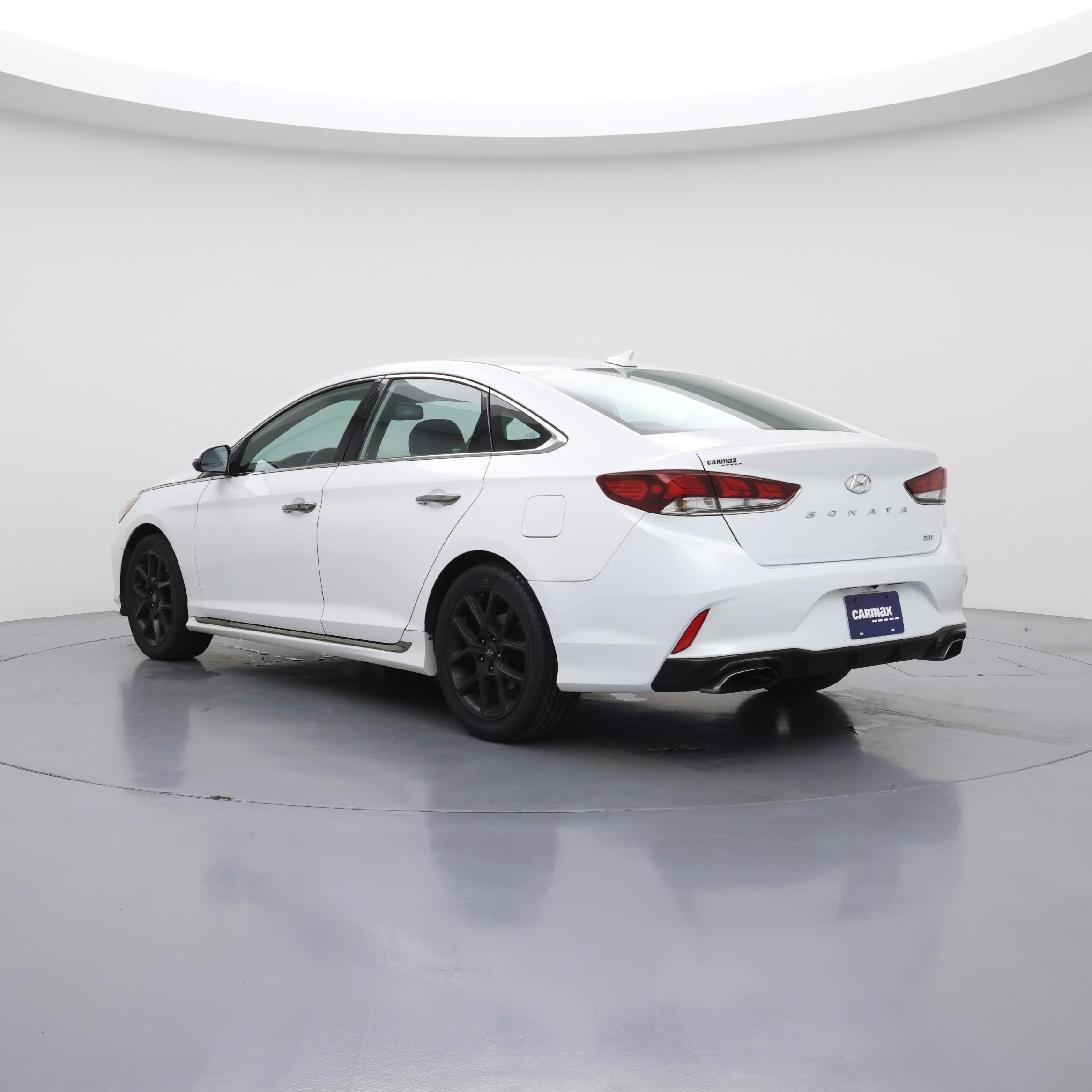 Thumbnail: 2018 Hyundai Sonata - 2