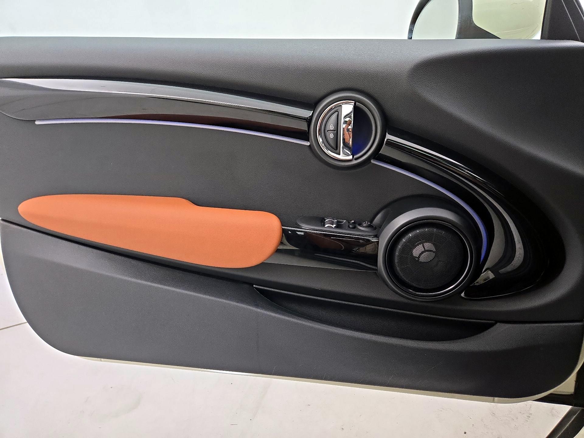 Thumbnail: 2023 MINI Cooper Hardtop - 12
