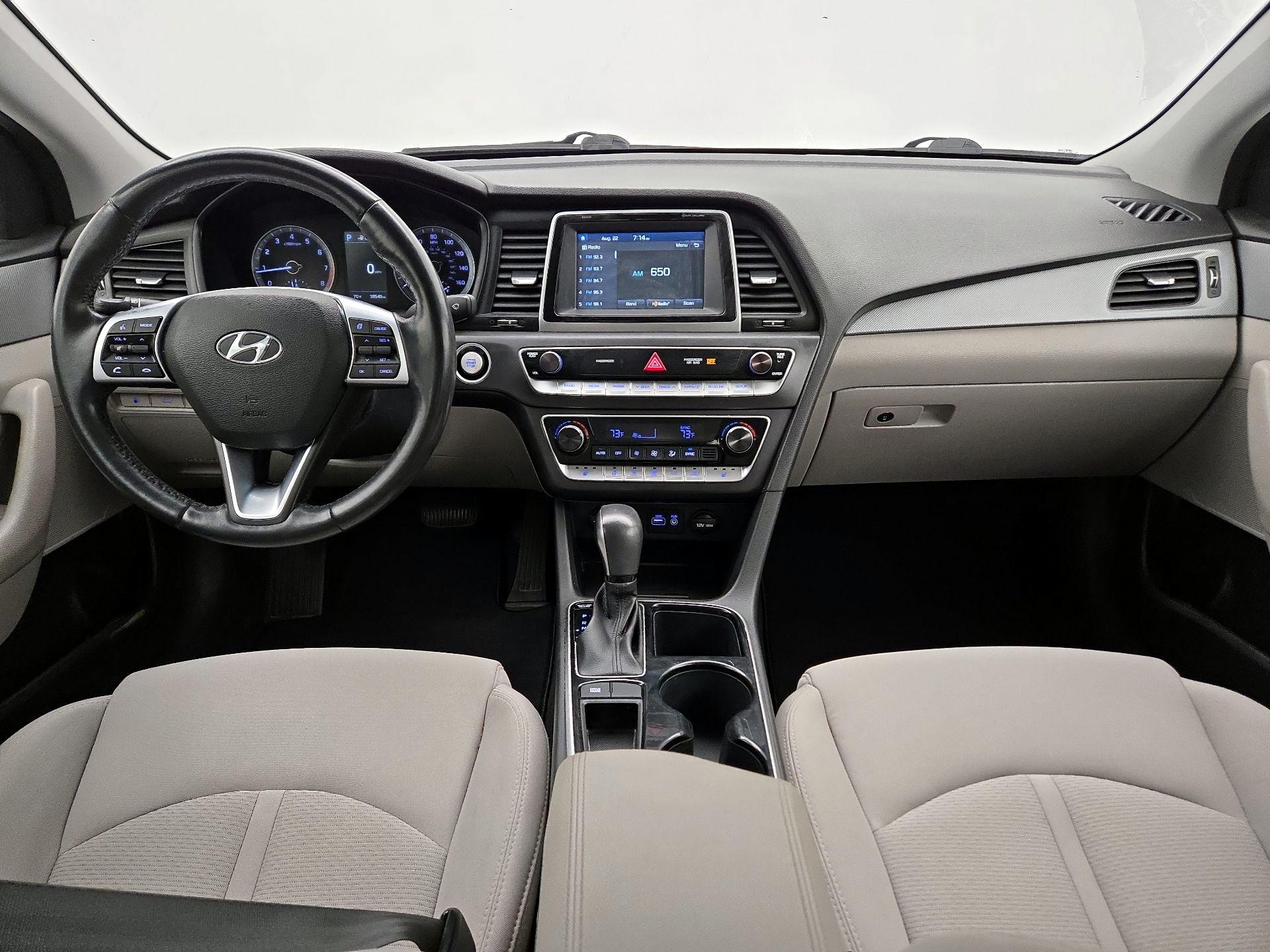 Thumbnail: 2019 Hyundai Sonata - 9