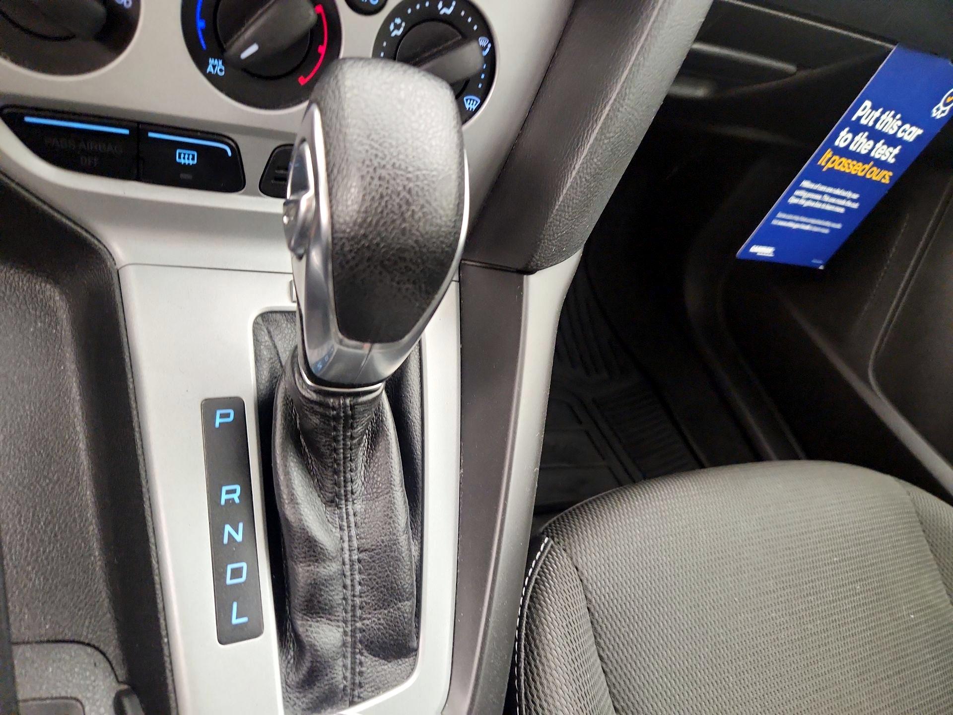 Thumbnail: 2013 Ford Focus - 16