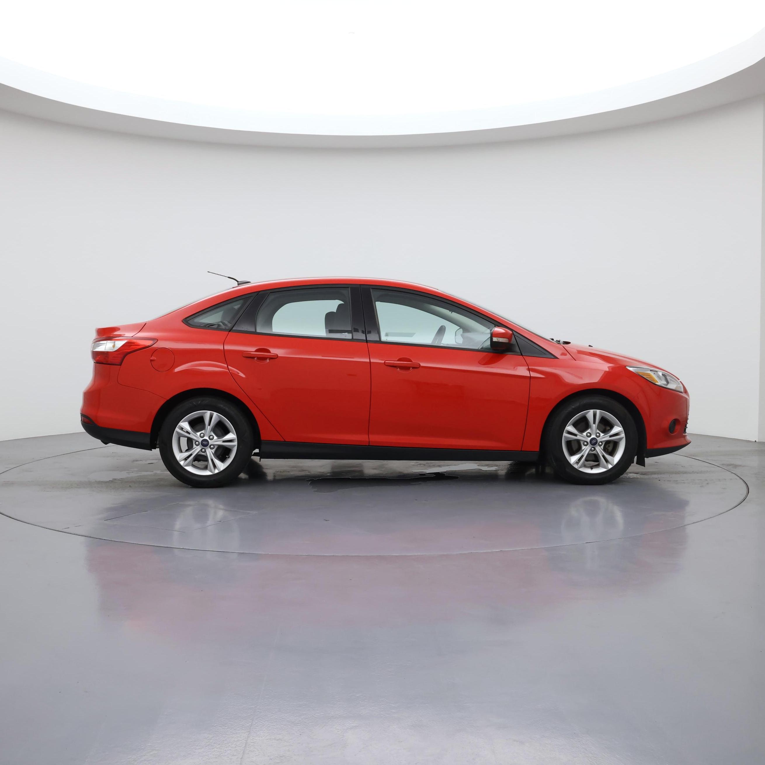 Thumbnail: 2013 Ford Focus - 7