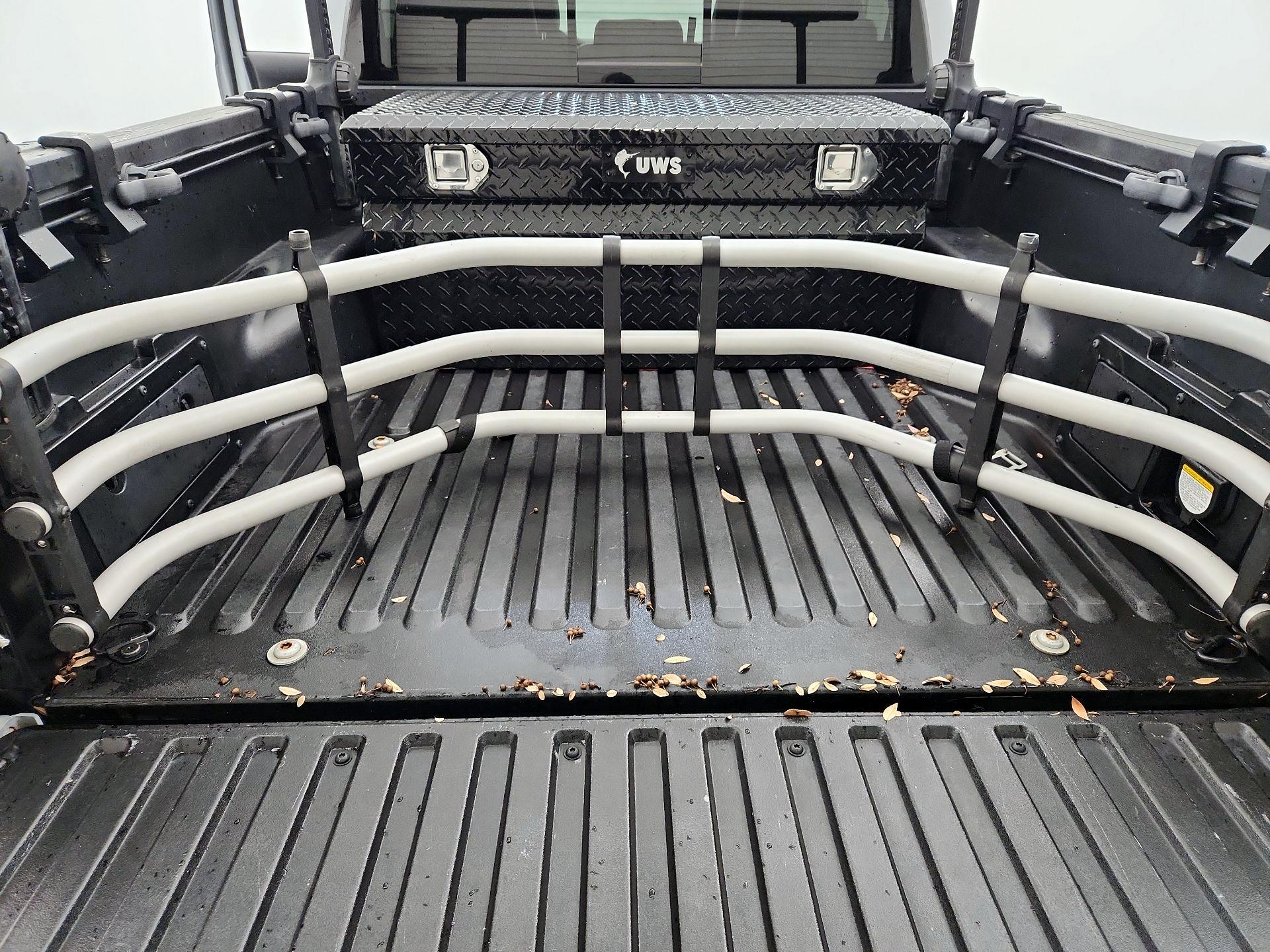 Thumbnail: 2018 Toyota Tacoma - 20