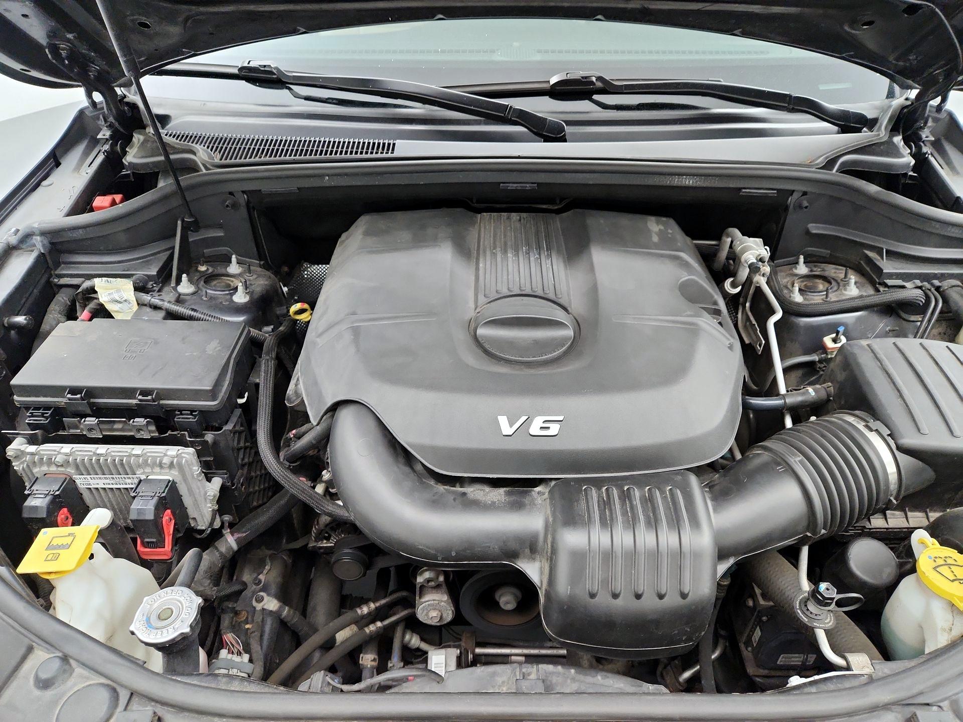 Thumbnail: 2014 Jeep Grand Cherokee - 20