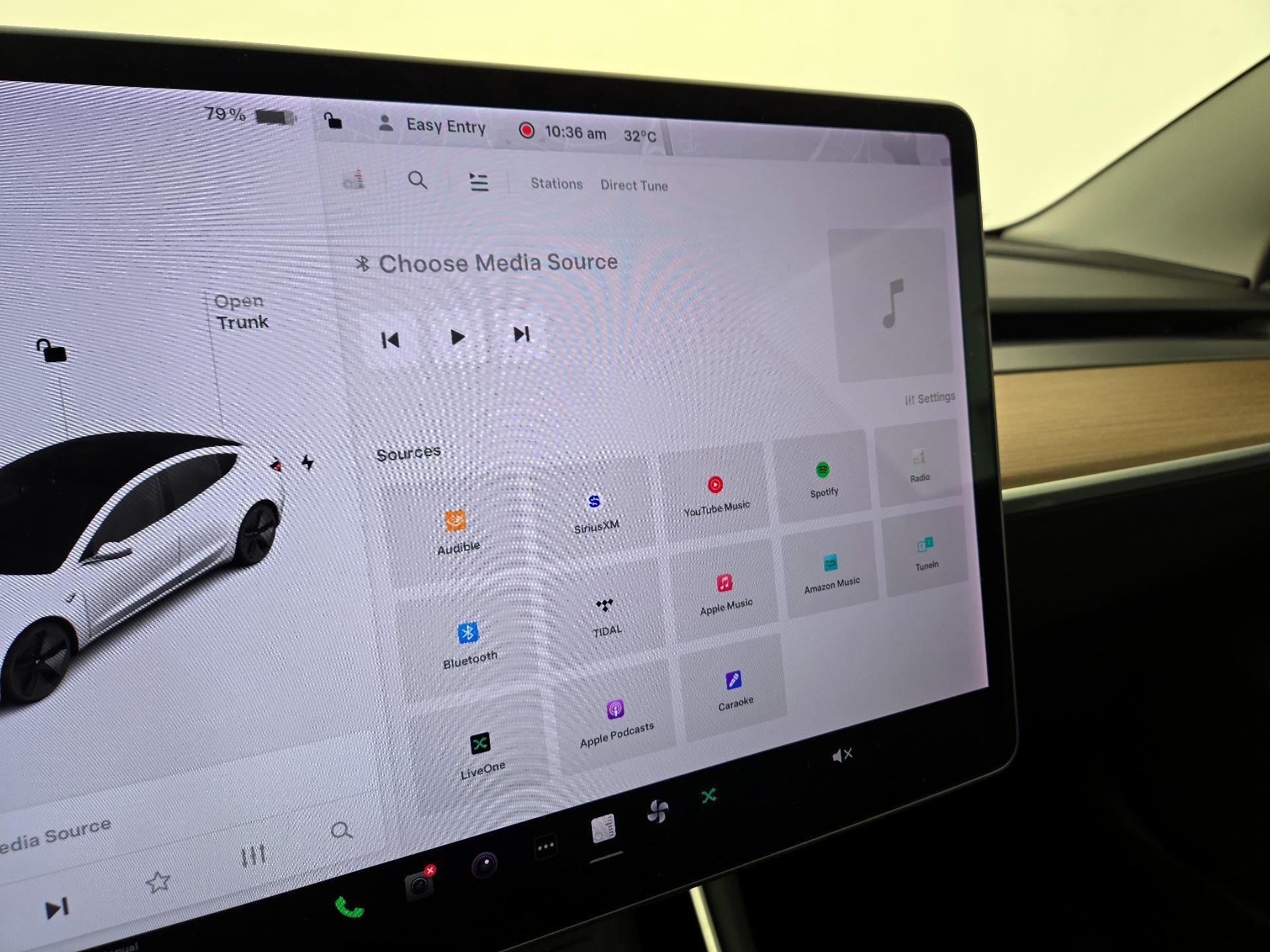 Thumbnail: 2019 Tesla Model 3 - 15