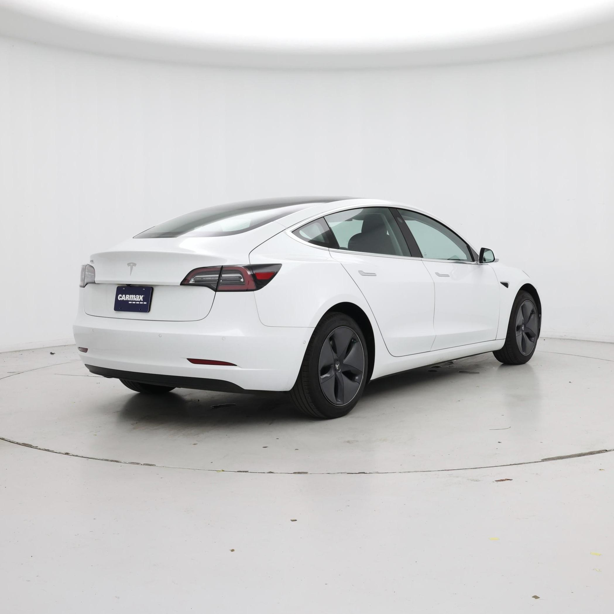 Thumbnail: 2019 Tesla Model 3 - 8