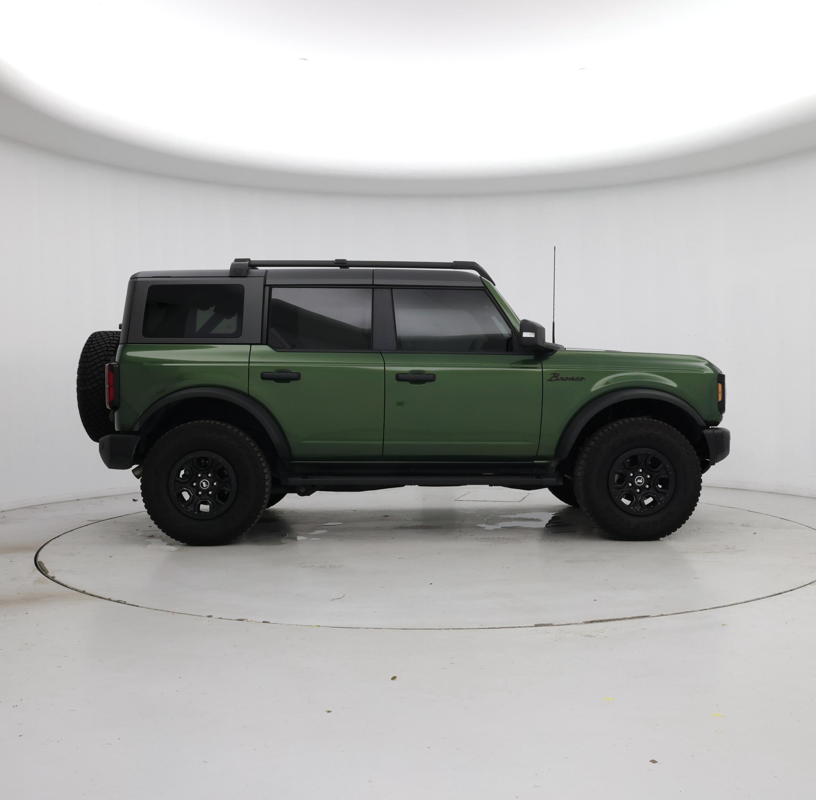 Thumbnail: 2023 Ford Bronco - 7