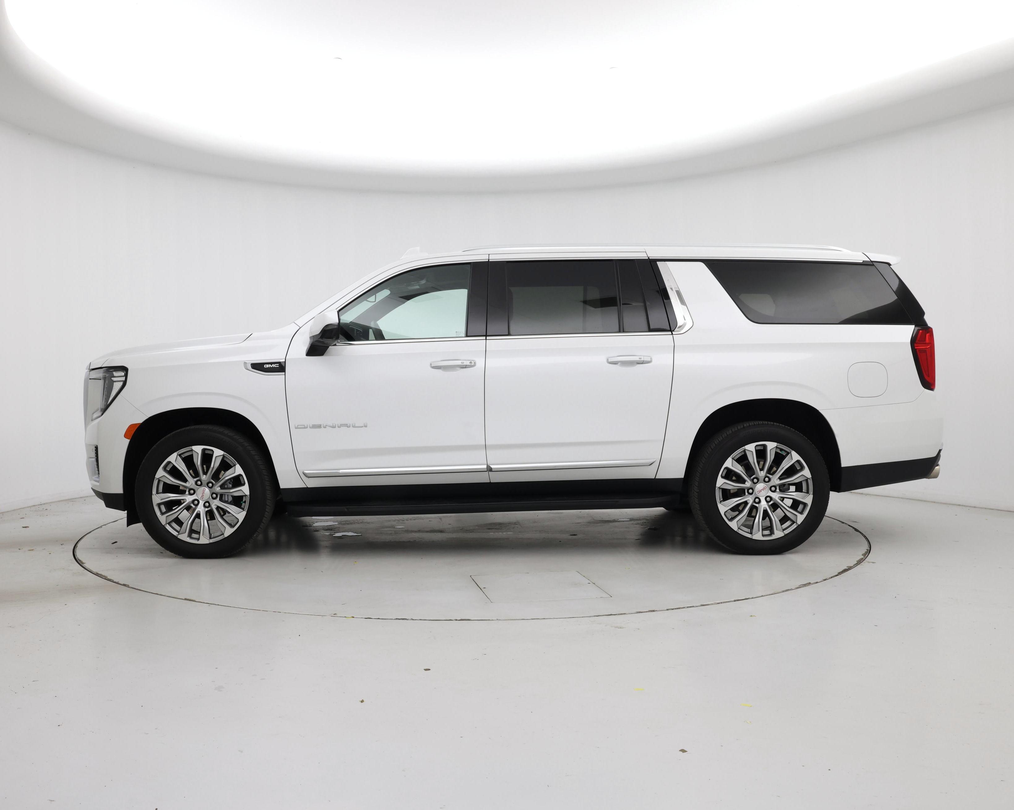 Thumbnail: 2023 GMC Yukon XL - 3