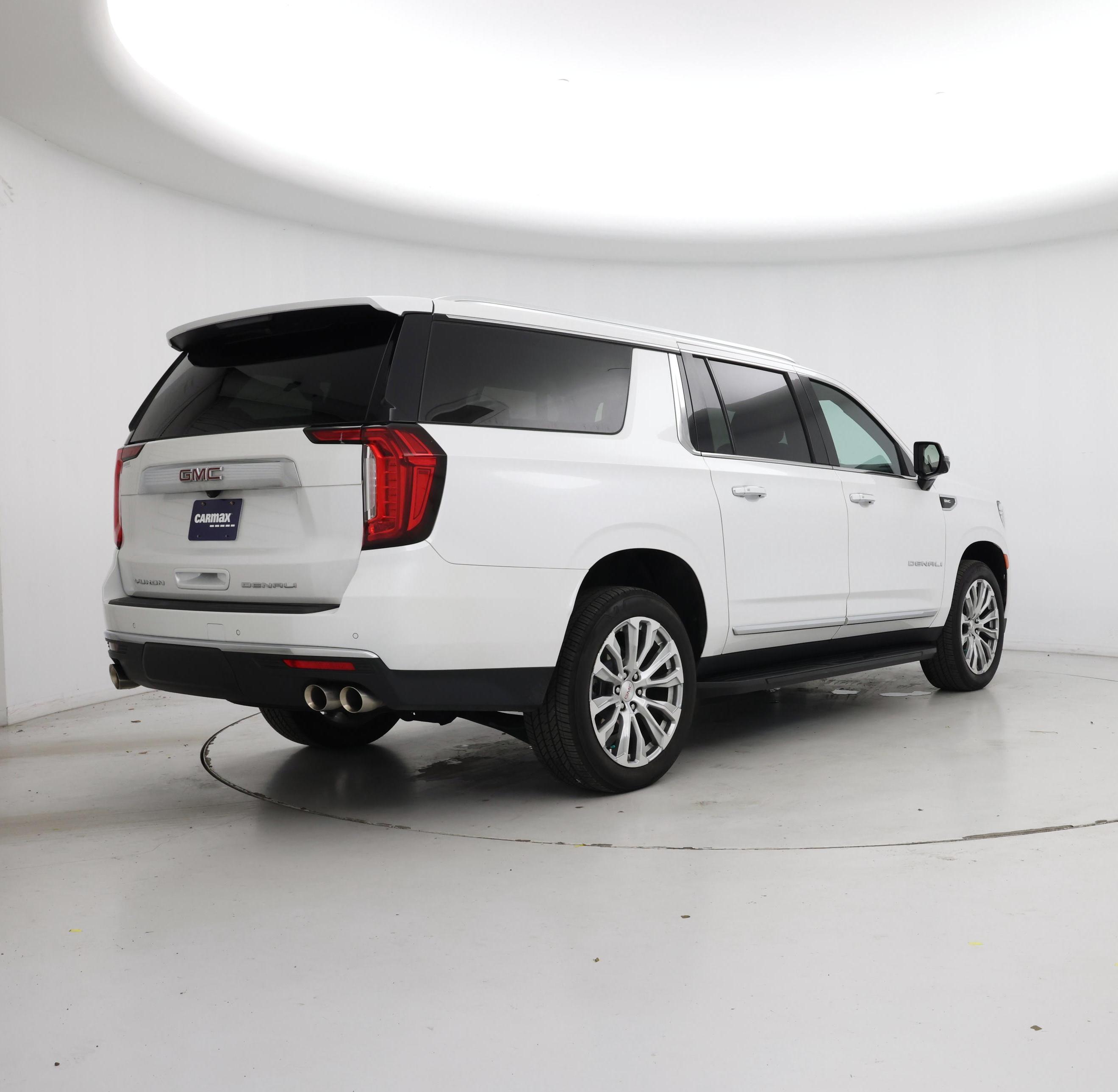 Thumbnail: 2023 GMC Yukon XL - 8