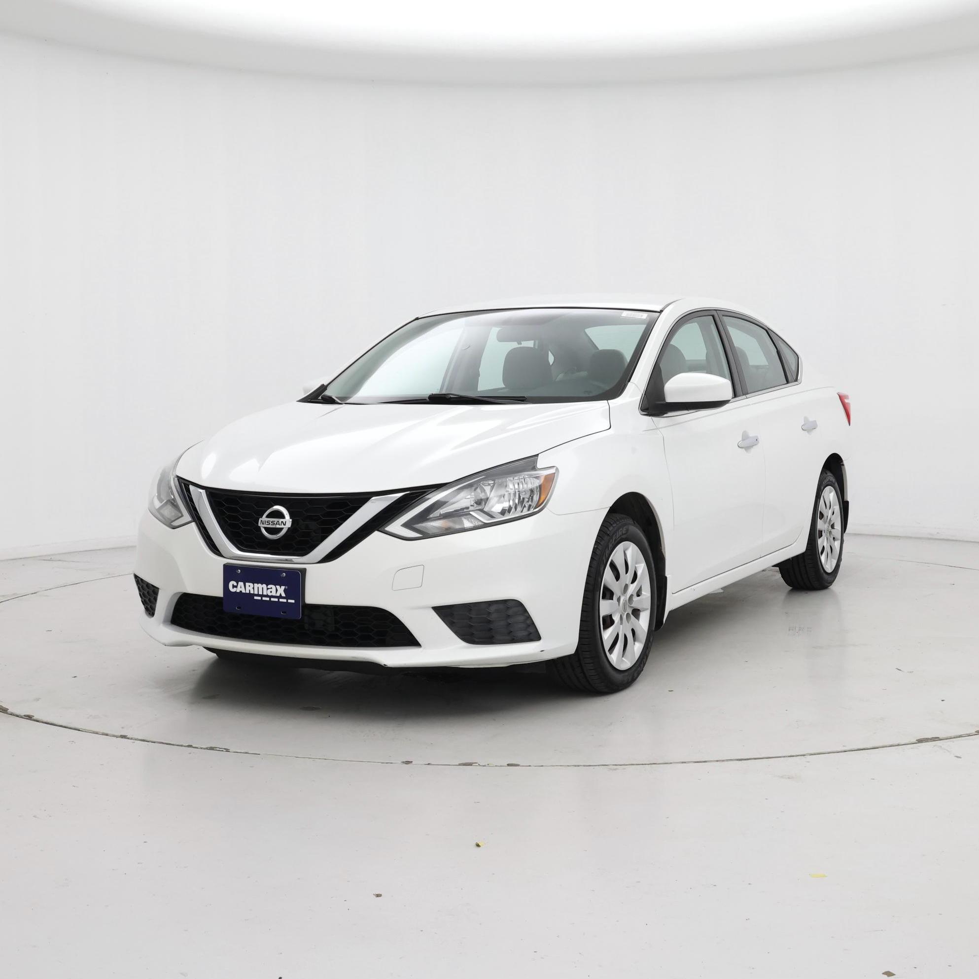 Thumbnail: 2016 Nissan Sentra - 4