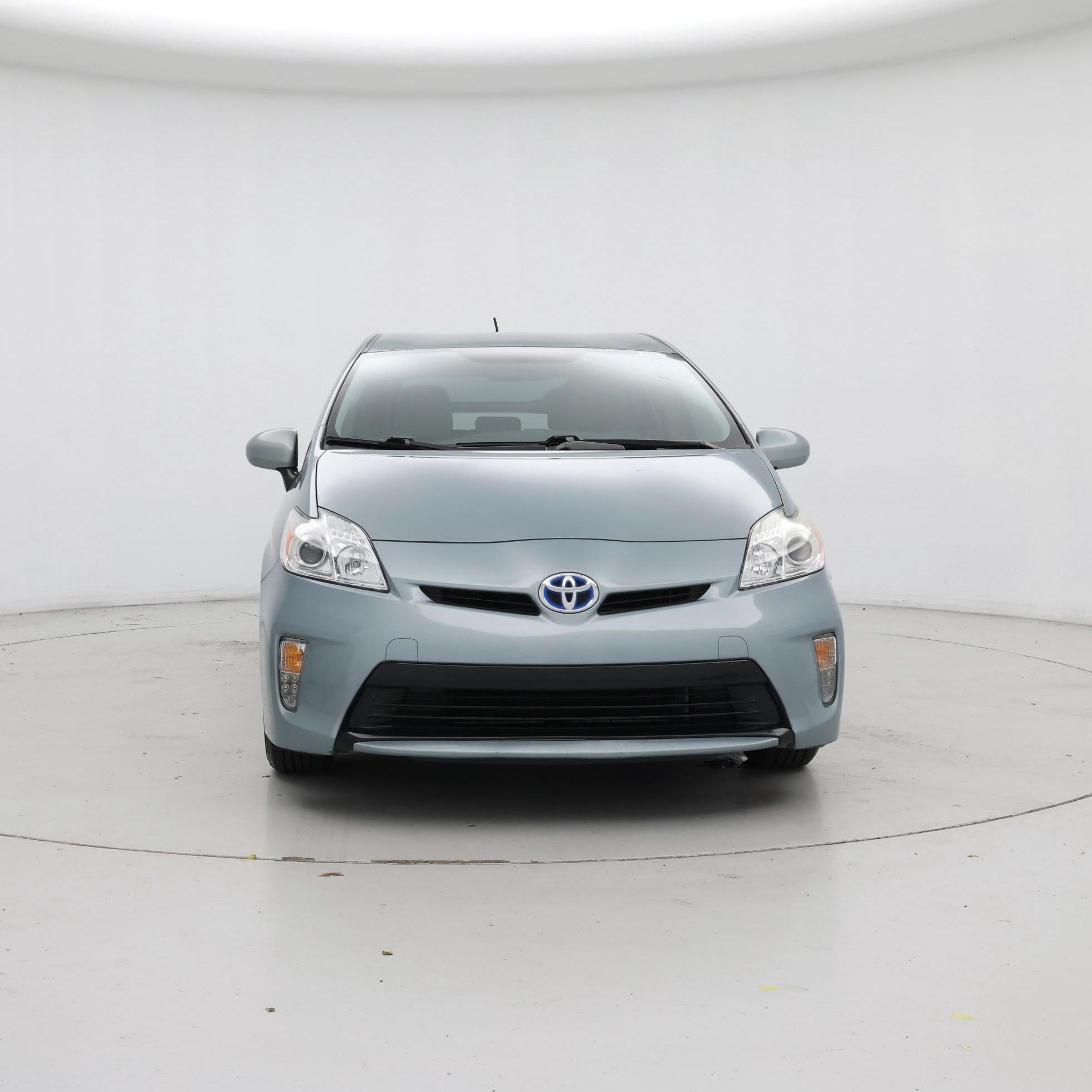 Thumbnail: 2015 Toyota Prius - 5