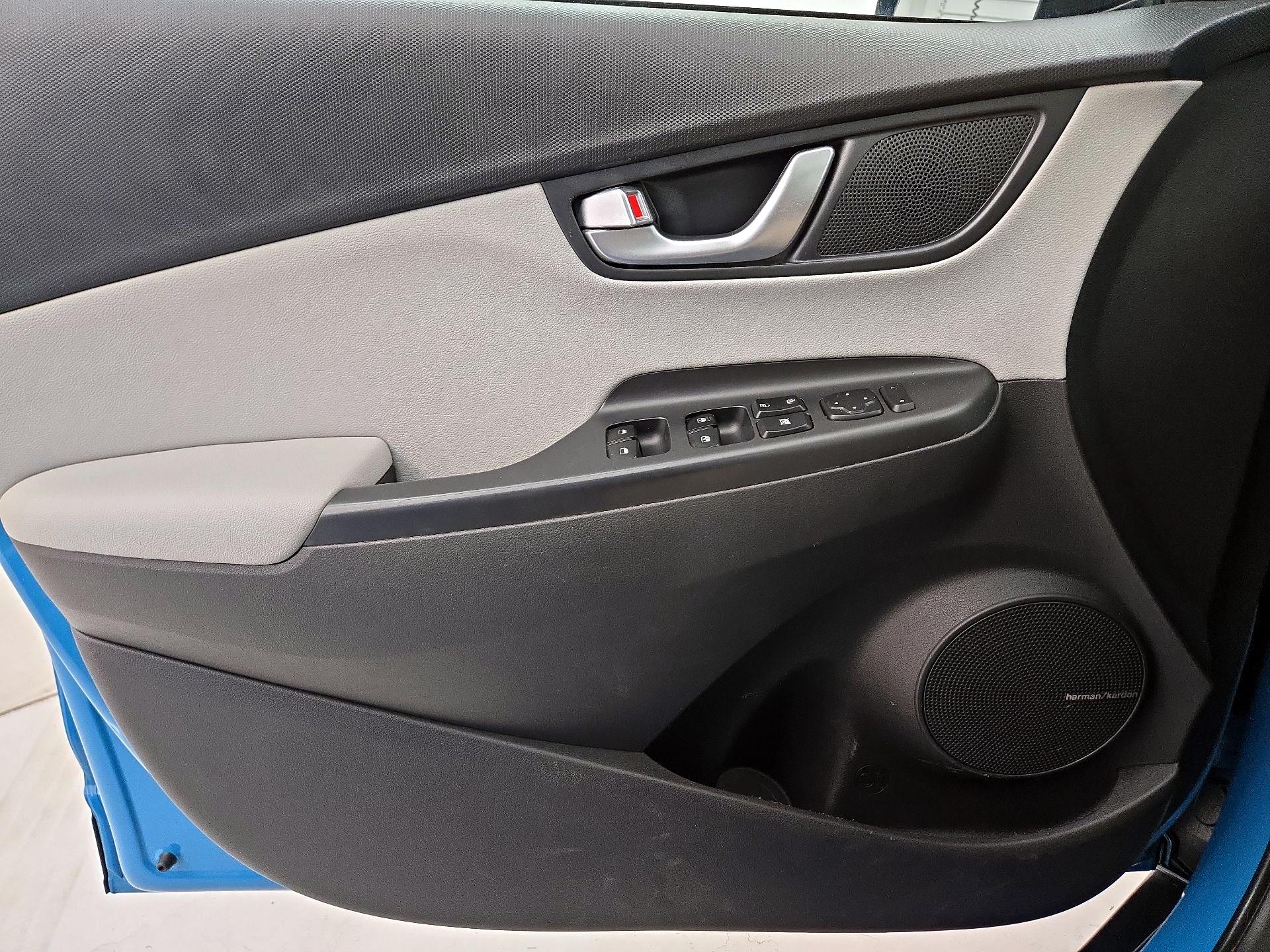 Thumbnail: 2022 Hyundai Kona - 12