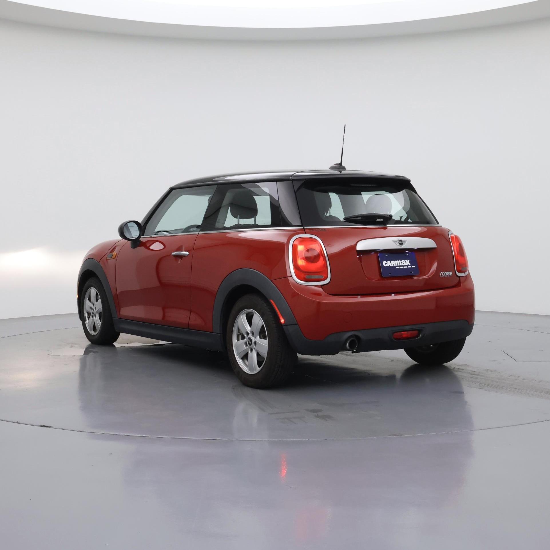 Thumbnail: 2015 MINI Cooper Hardtop - 2