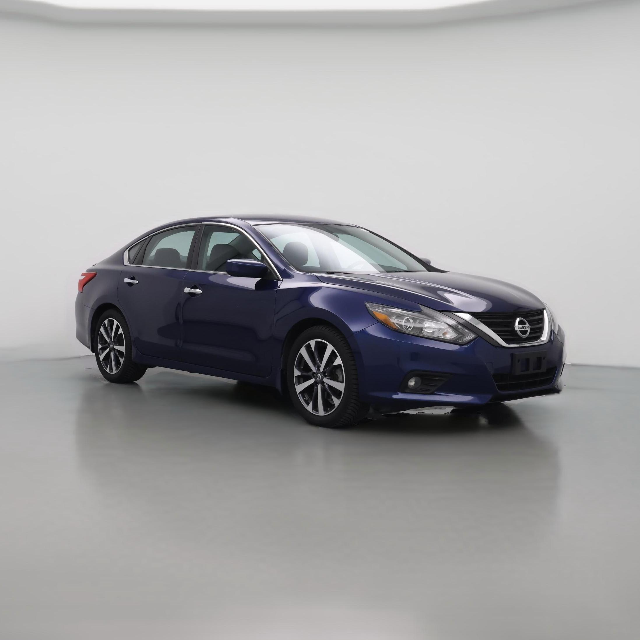 Thumbnail: 2016 Nissan Altima - 1