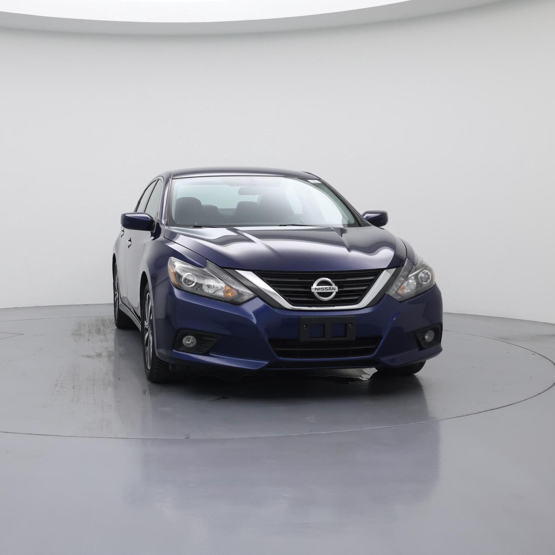 Thumbnail: 2016 Nissan Altima - 5