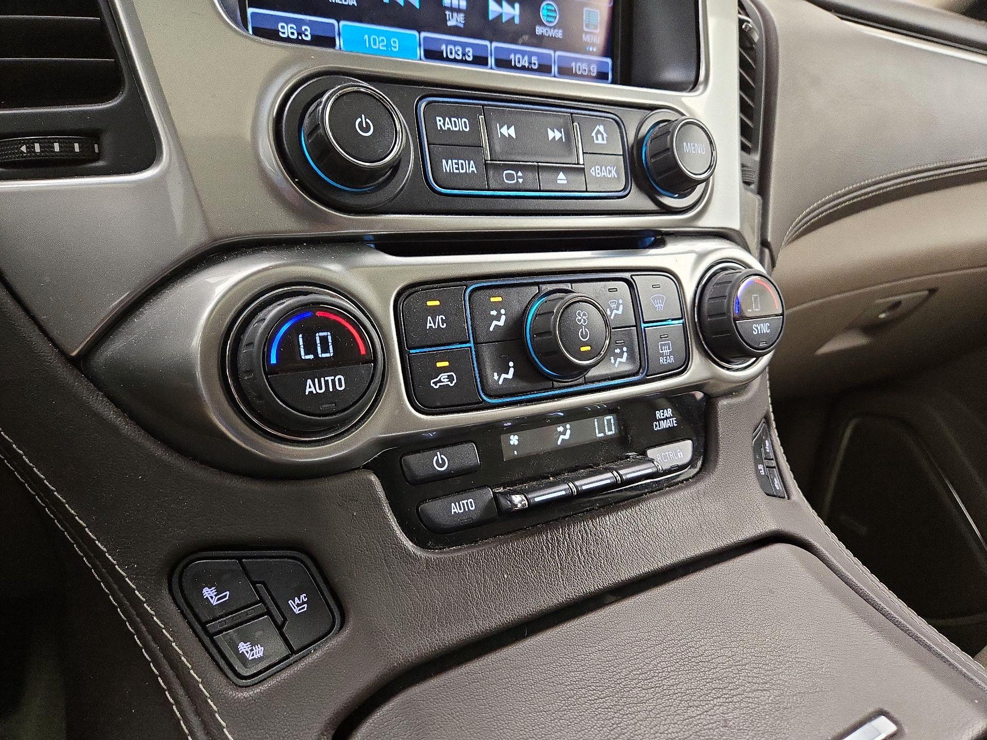 Thumbnail: 2016 Chevrolet Tahoe - 16