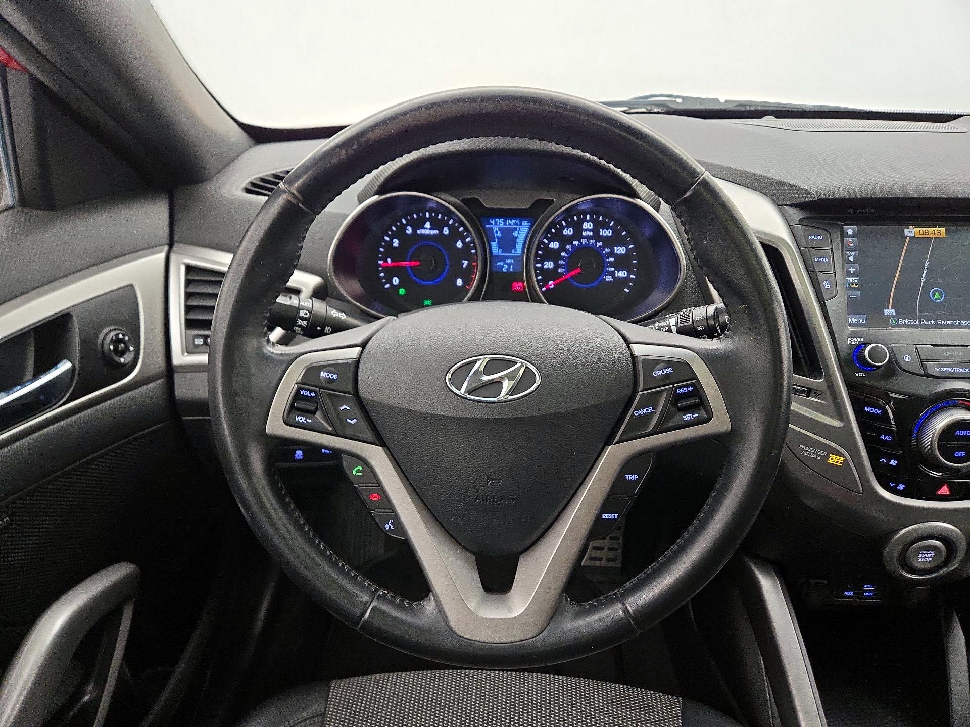 Thumbnail: 2016 Hyundai Veloster - 10