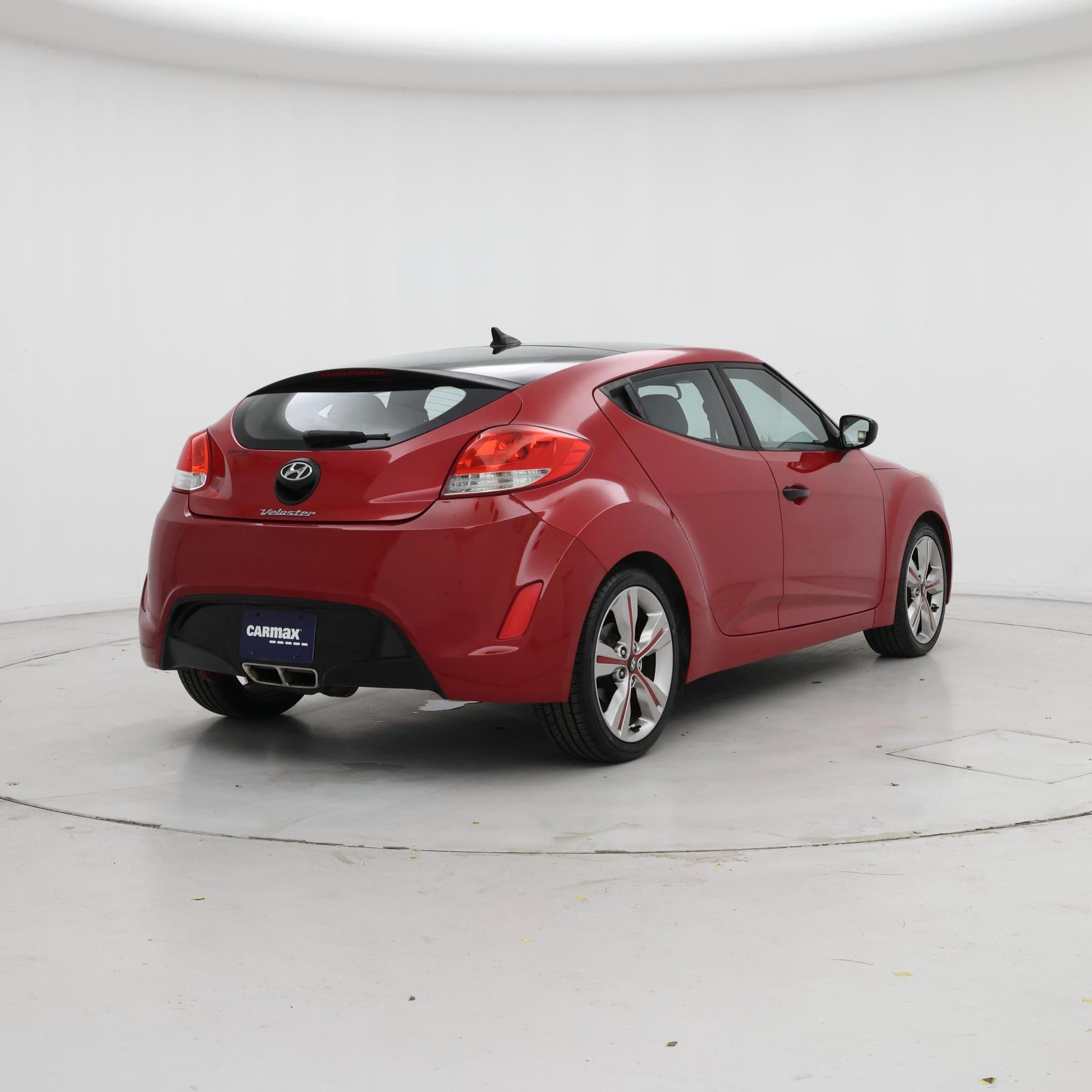 Thumbnail: 2016 Hyundai Veloster - 8