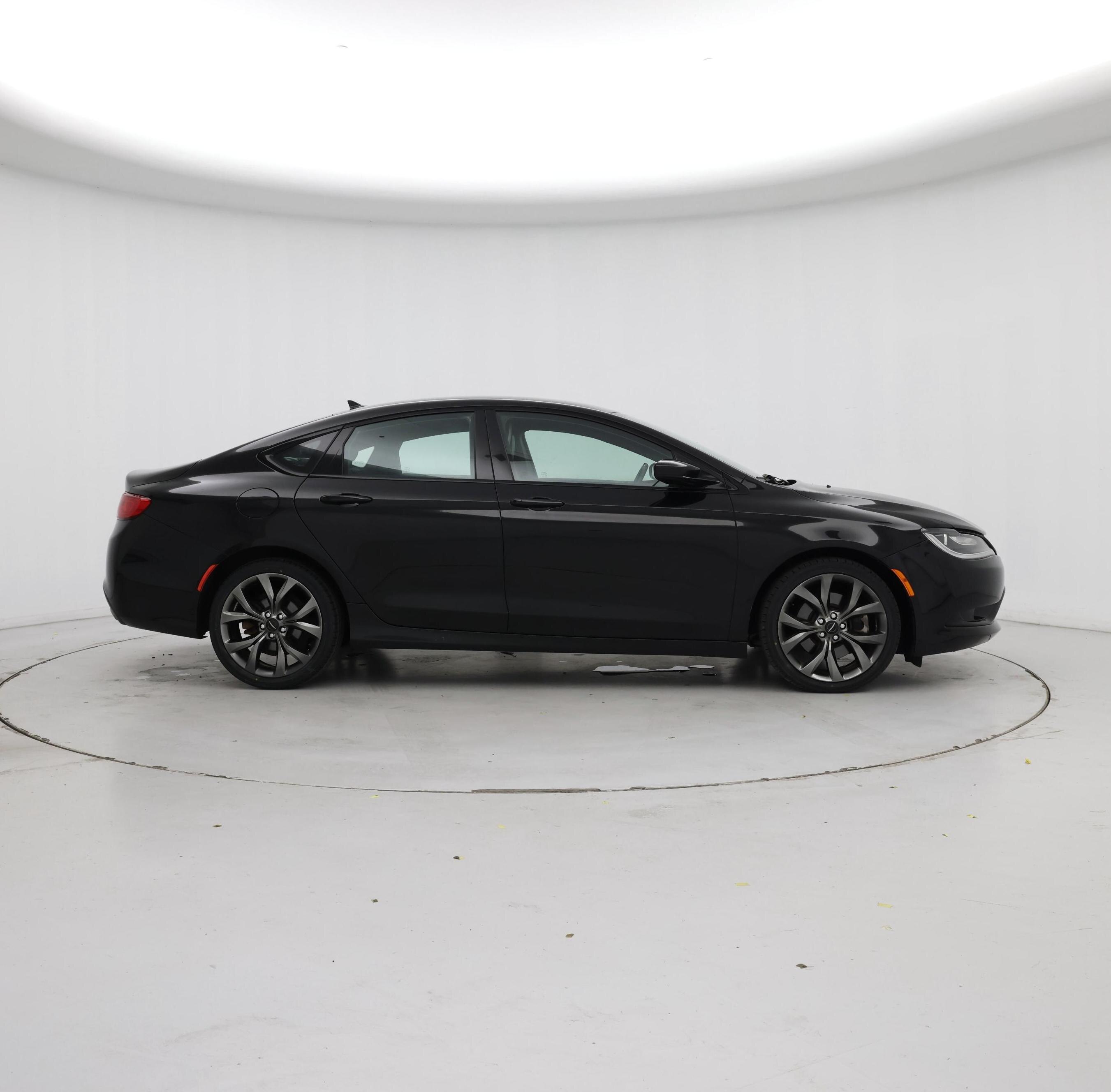 Thumbnail: 2016 Chrysler 200 - 7