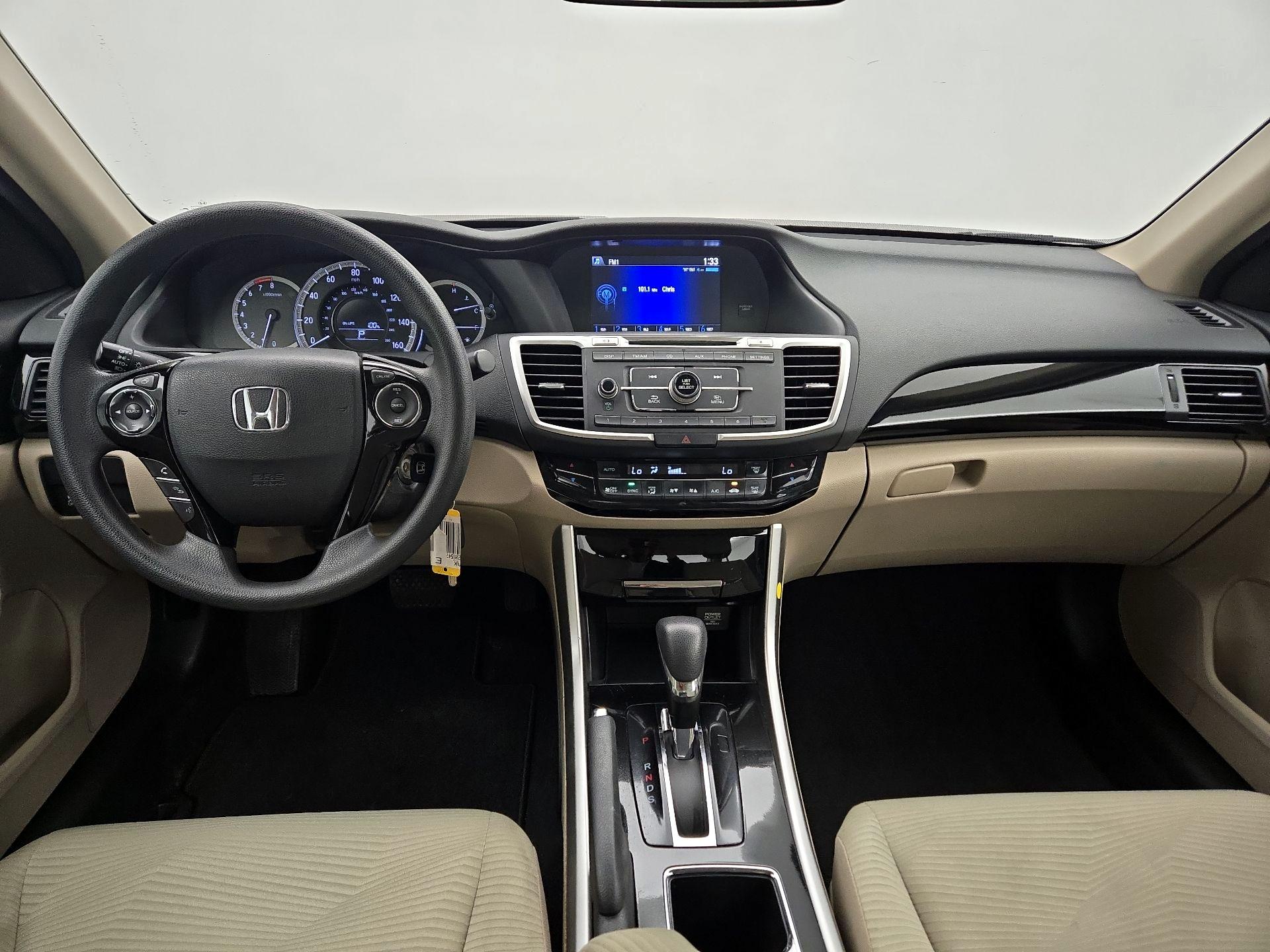 Thumbnail: 2016 Honda Accord - 9