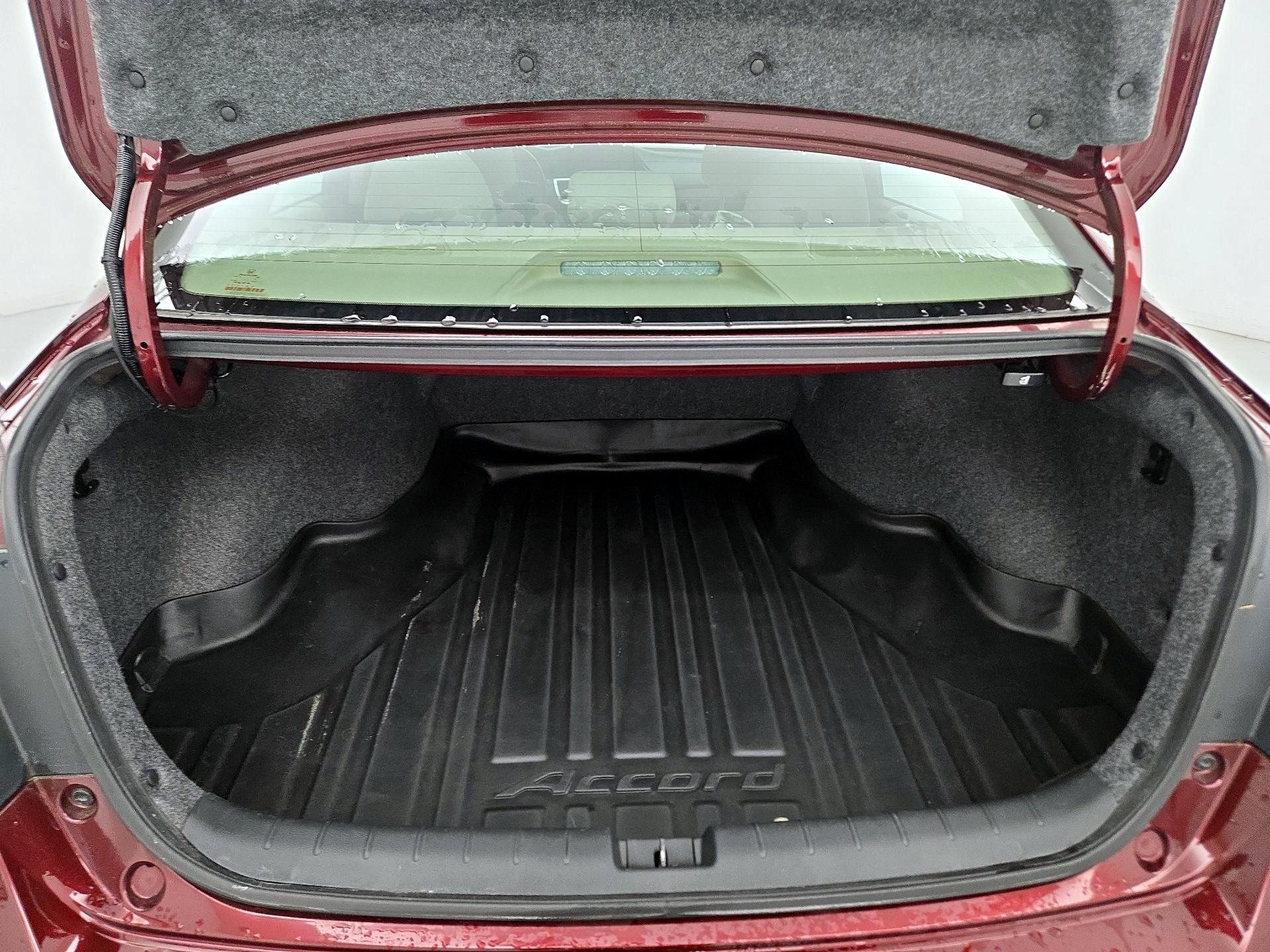 Thumbnail: 2016 Honda Accord - 20