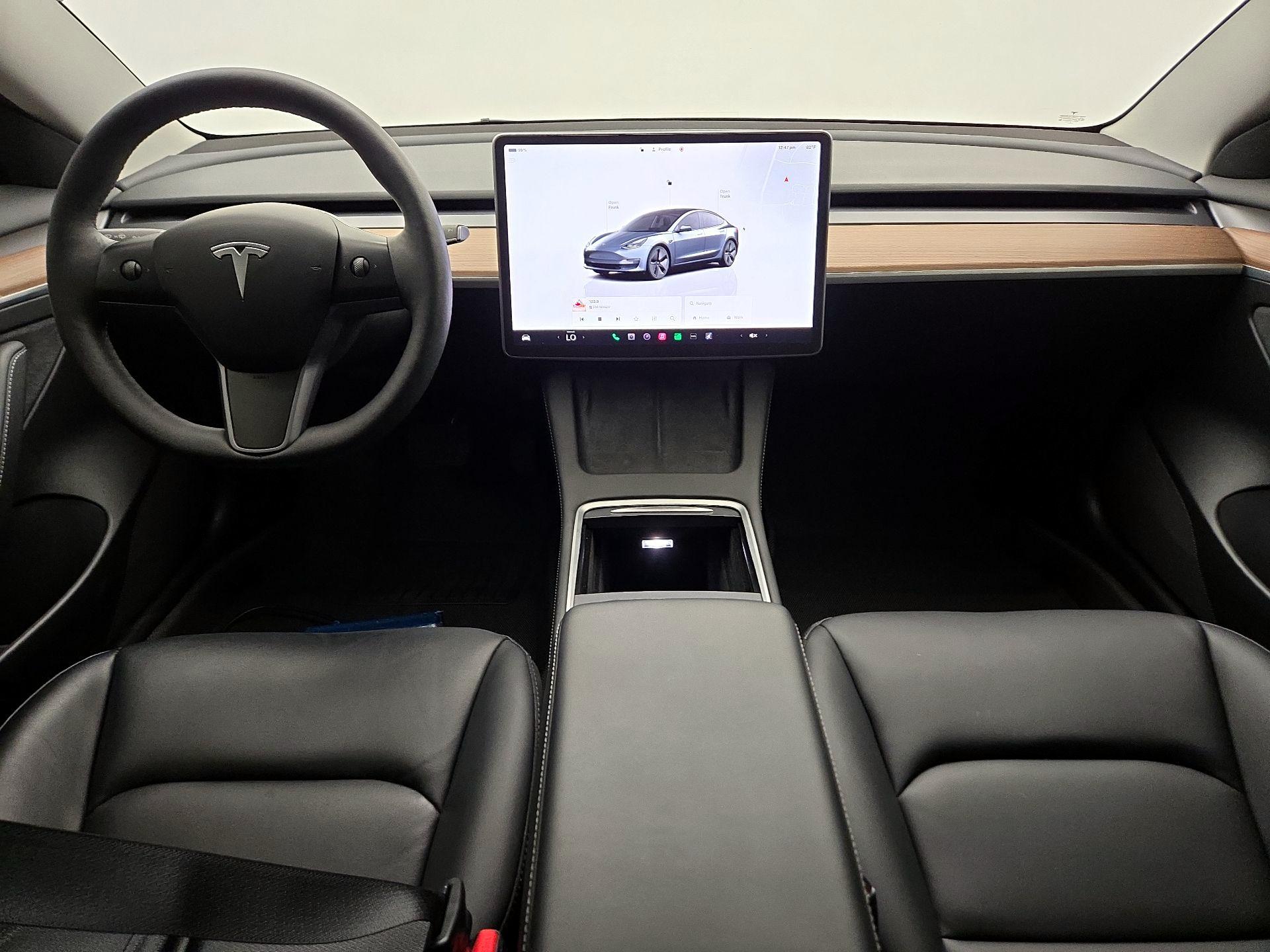 Thumbnail: 2023 Tesla Model 3 - 9