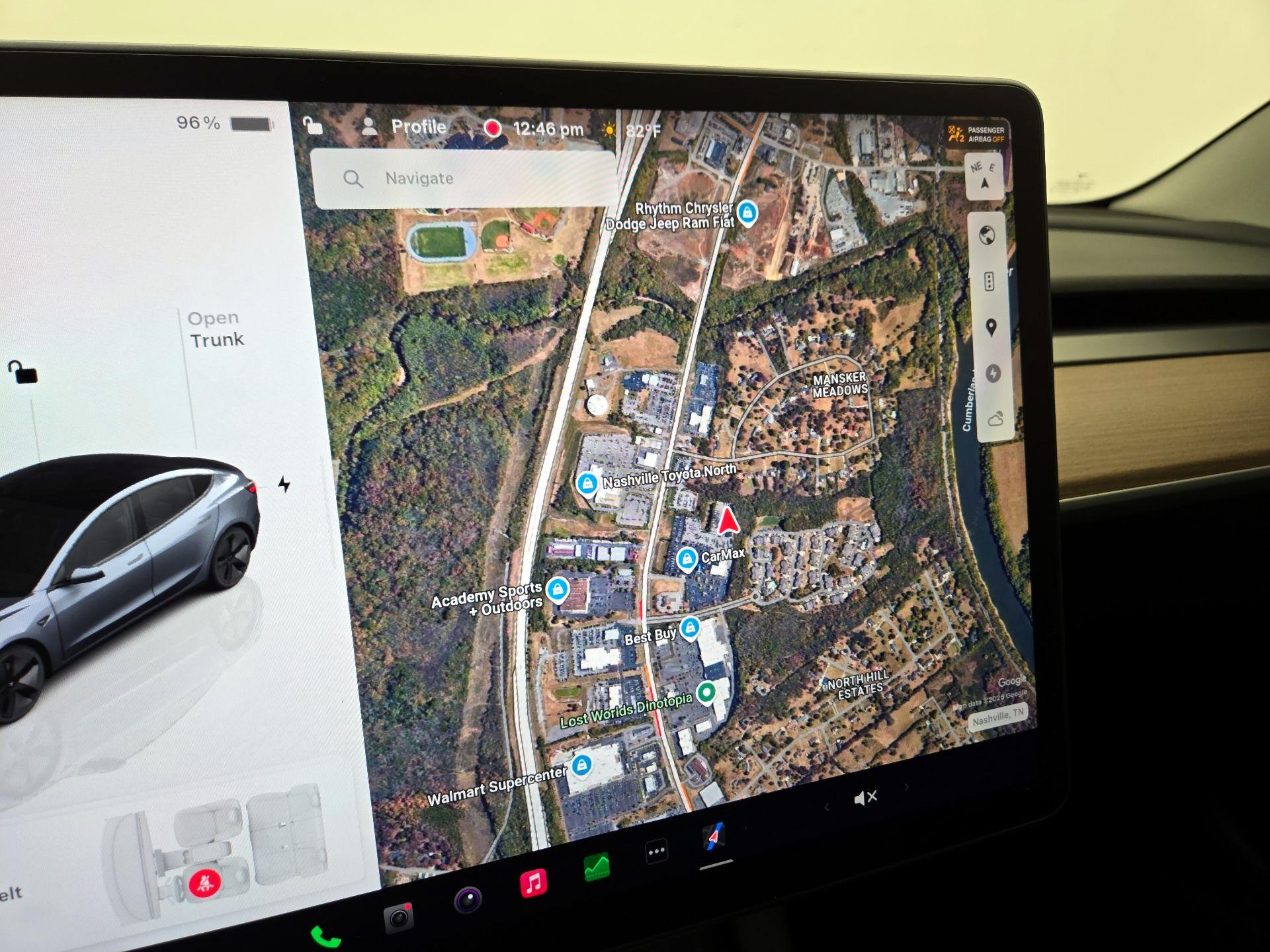 Thumbnail: 2023 Tesla Model 3 - 13