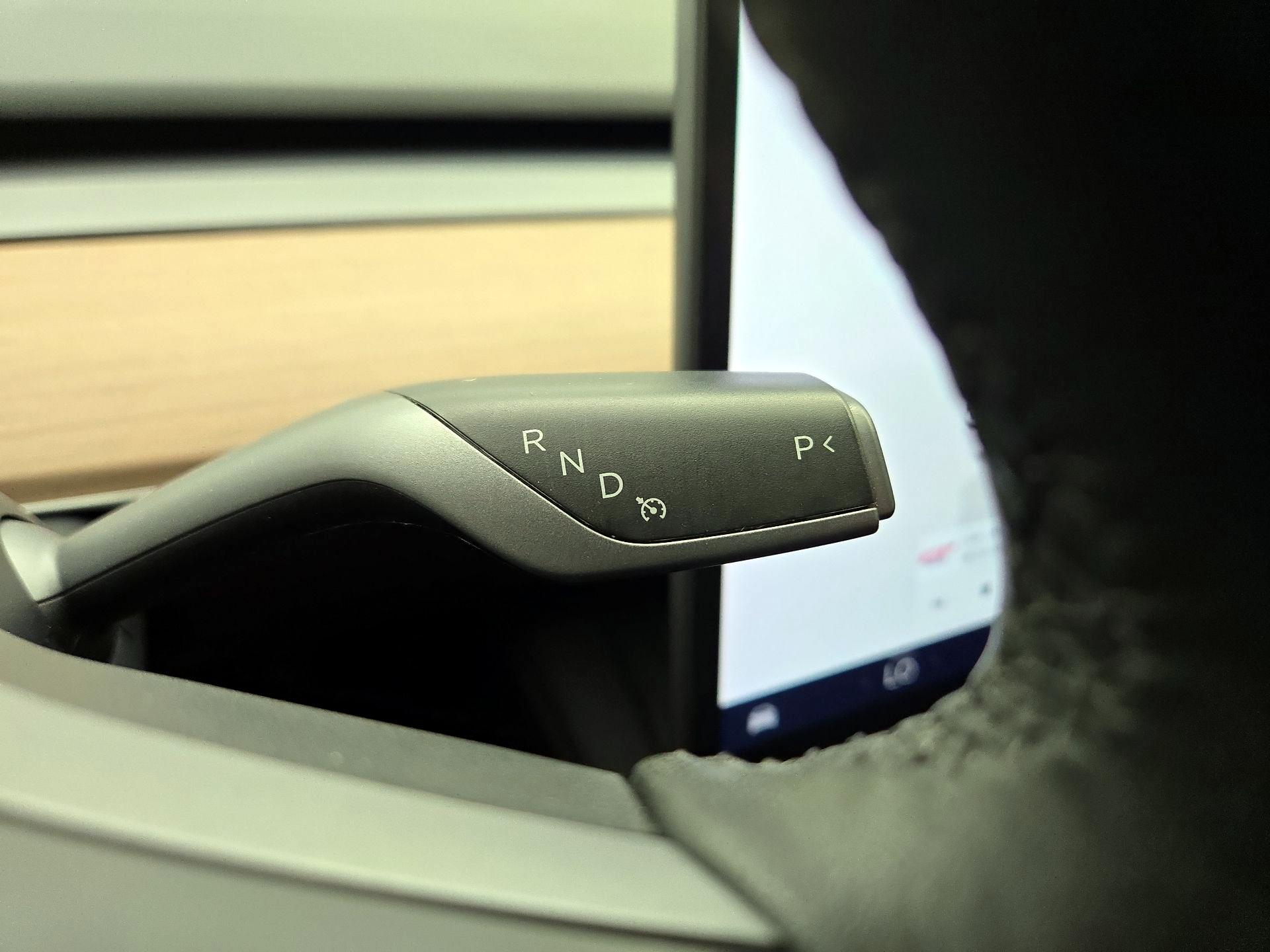Thumbnail: 2023 Tesla Model 3 - 17