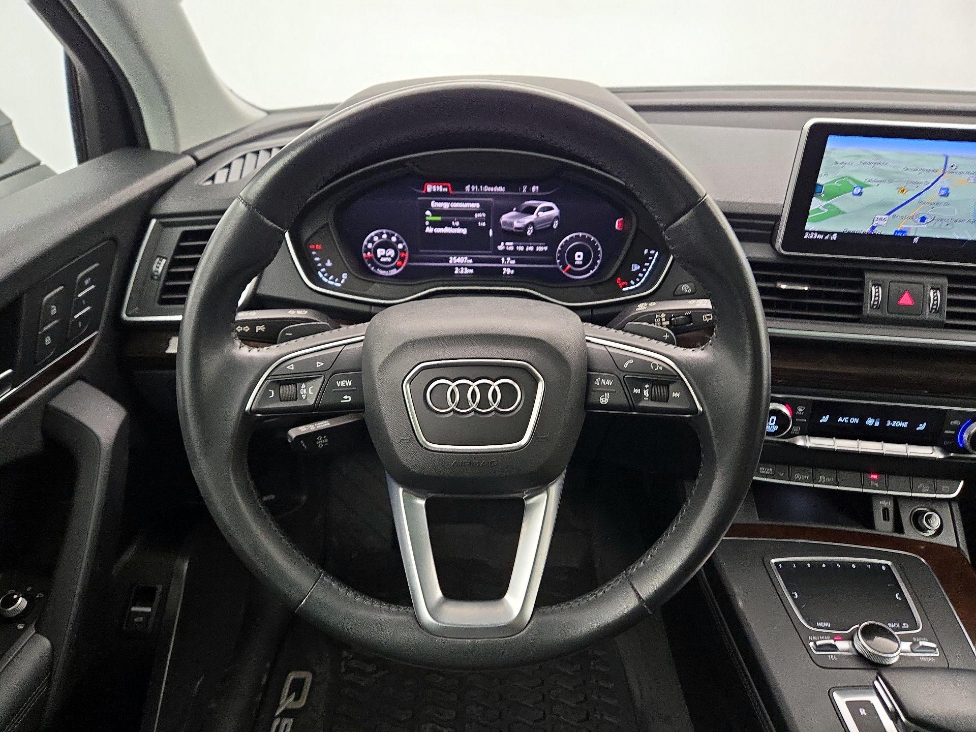 Thumbnail: 2020 Audi Q5 - 10