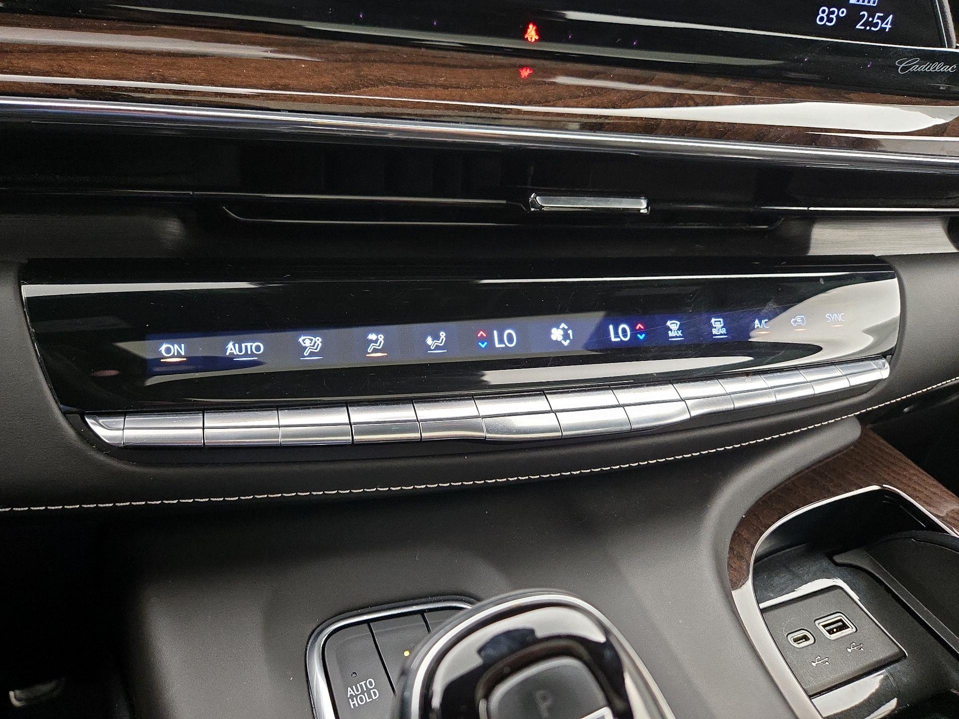 Thumbnail: 2022 Cadillac Escalade - 17