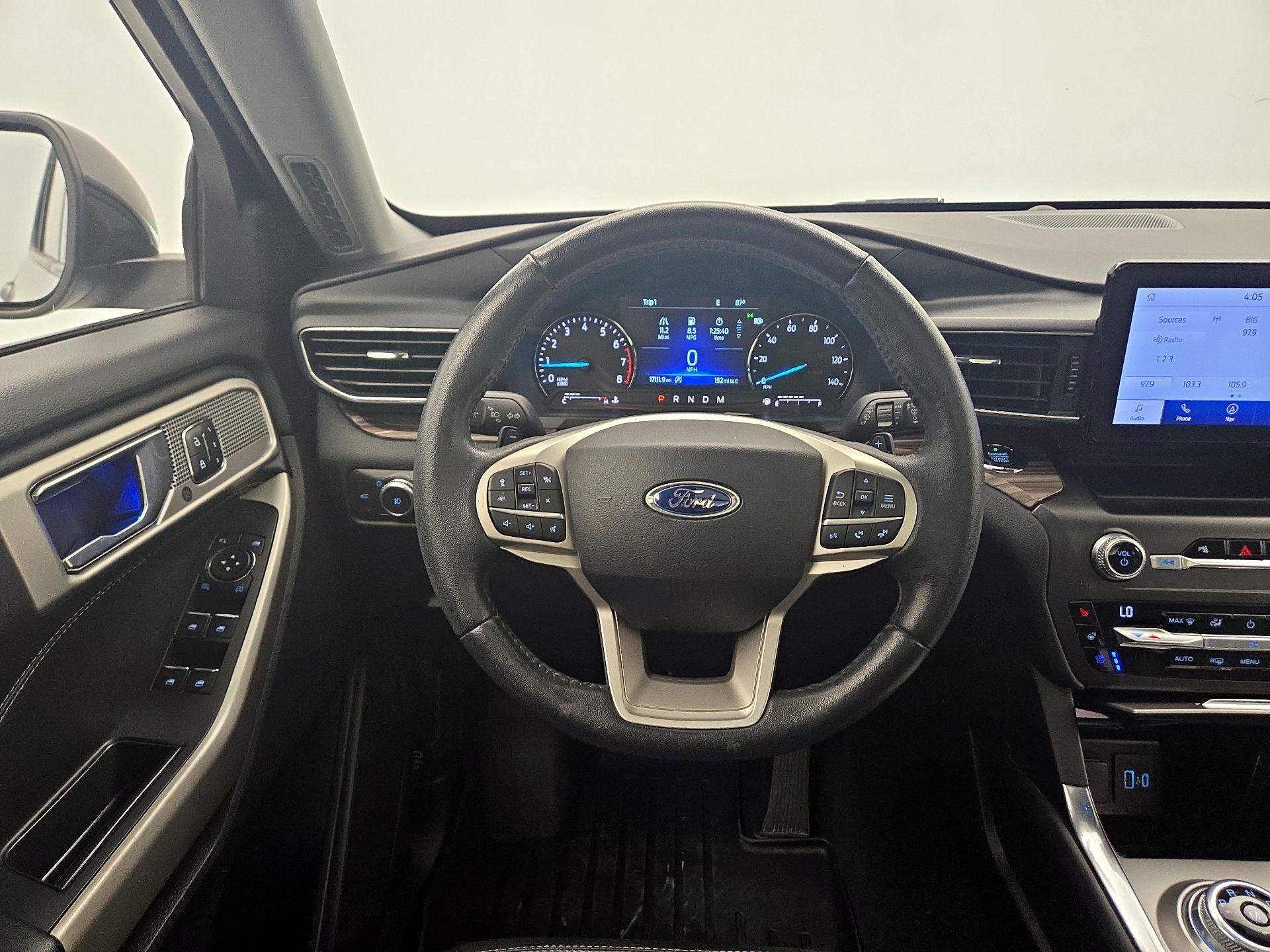 Thumbnail: 2020 Ford Explorer - 10