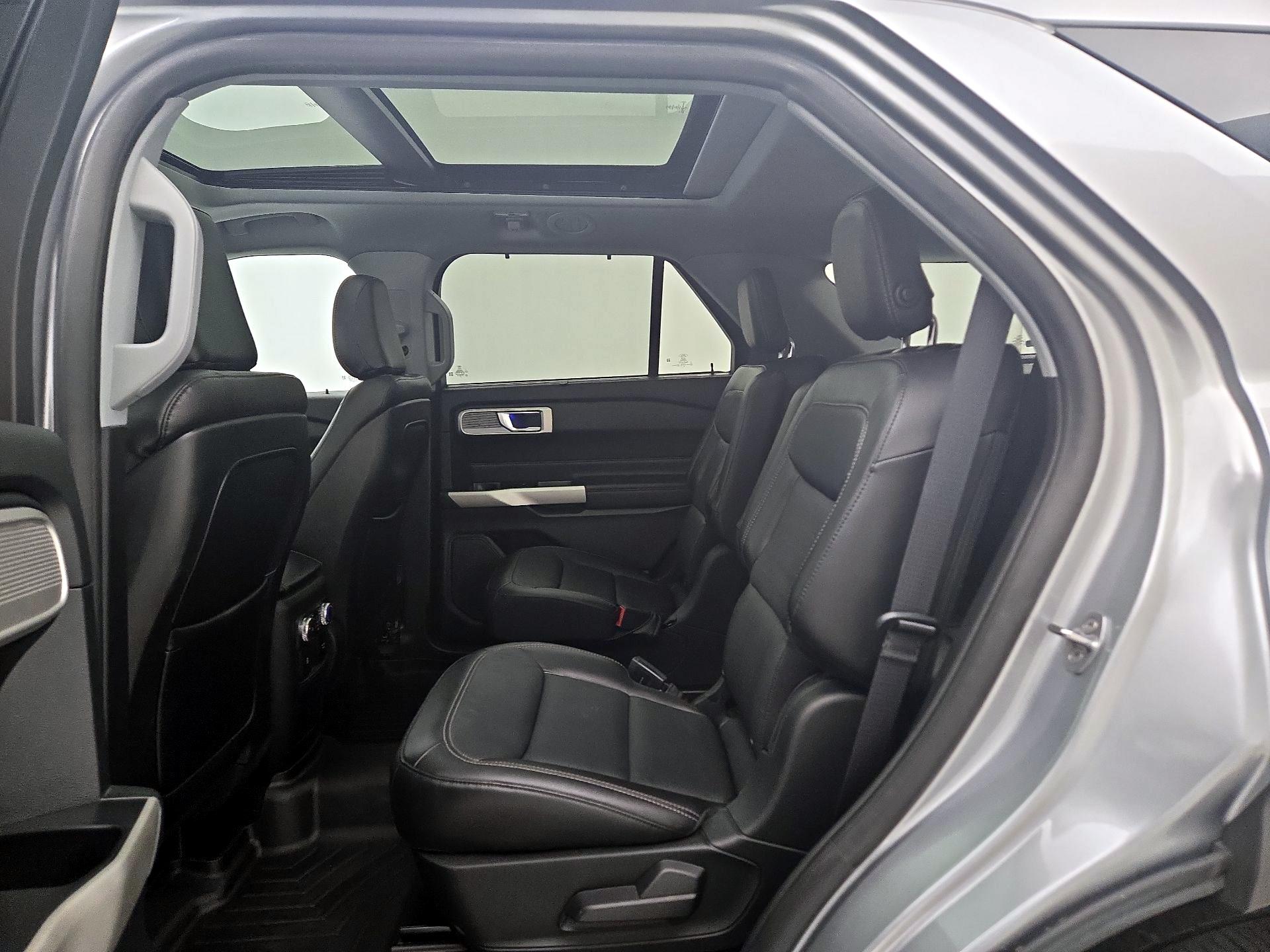 Thumbnail: 2020 Ford Explorer - 20