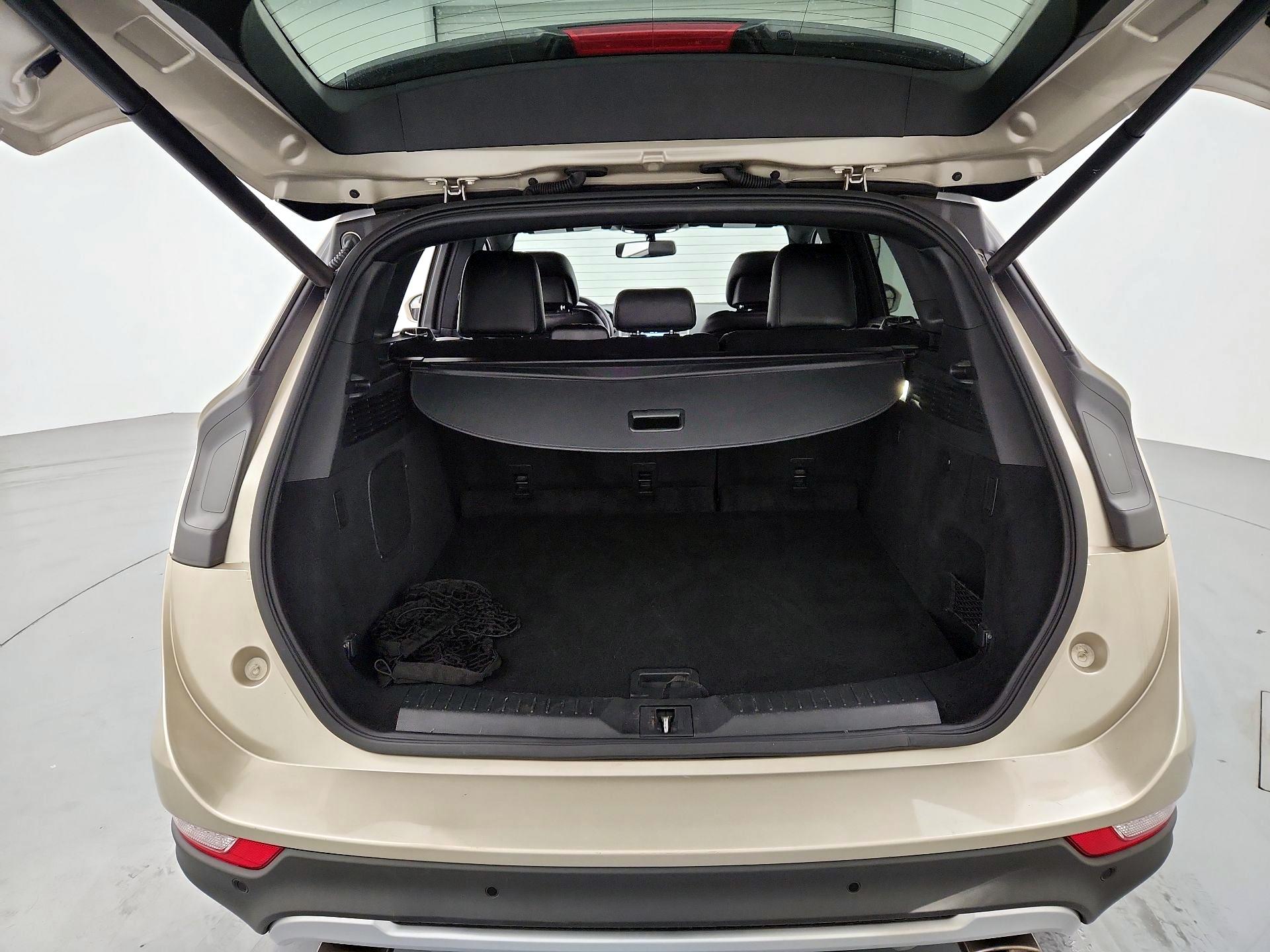 Thumbnail: 2017 Lincoln MKC - 20