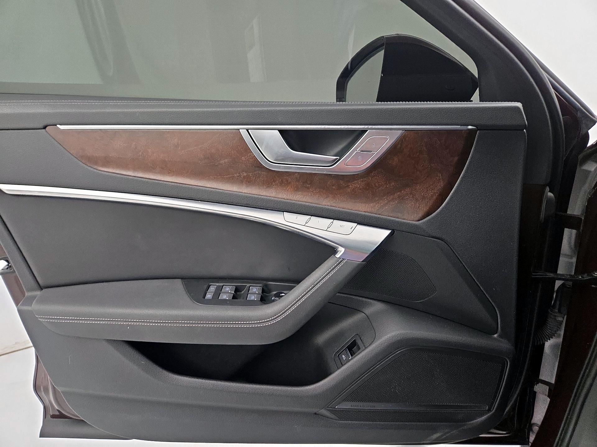 Thumbnail: 2020 Audi A6 - 12